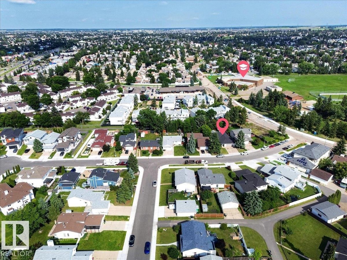 1939 61 Street Nw, Edmonton, AB - Outdoor With View
