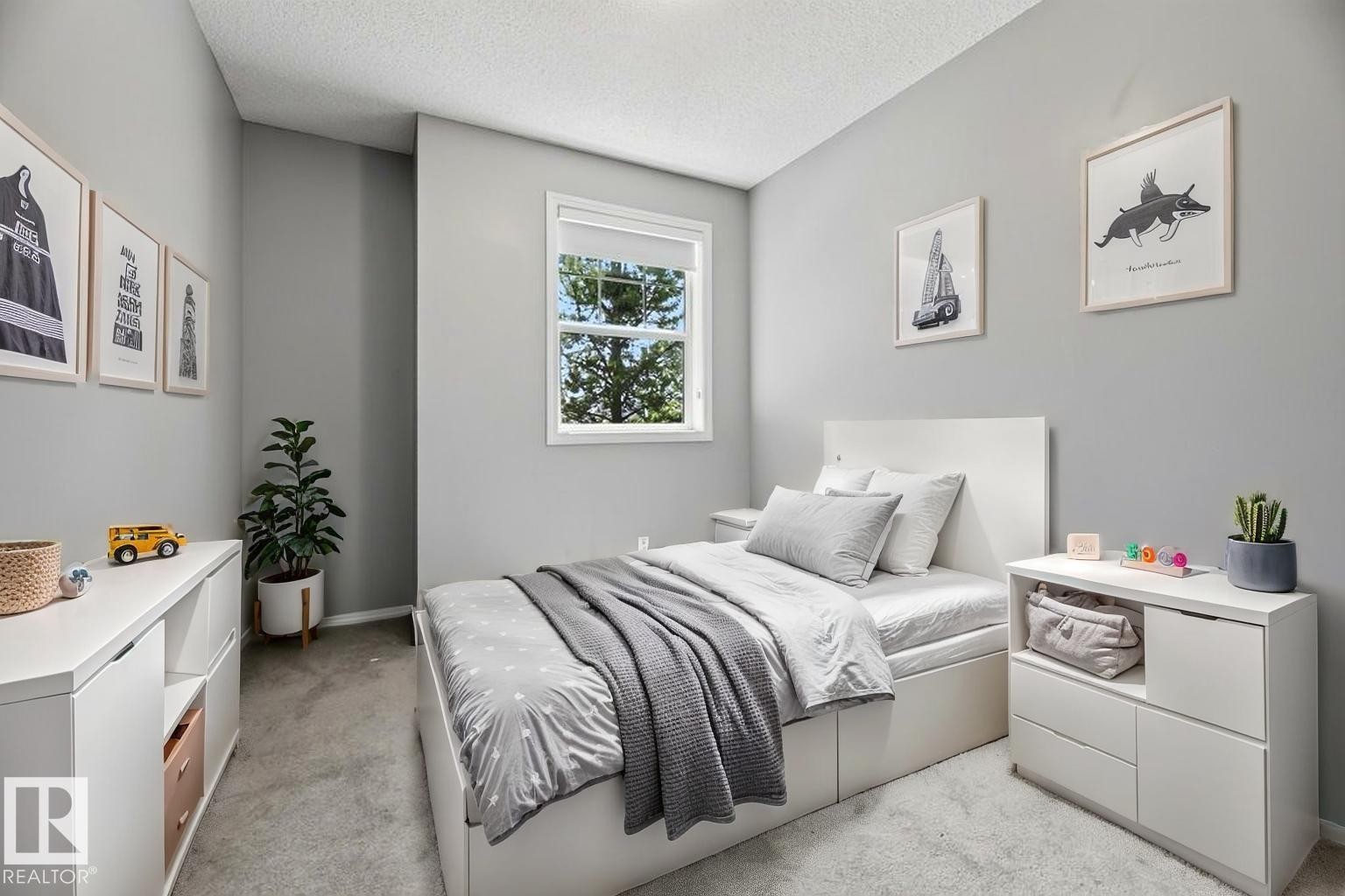#7 8304 11 Av Sw, Edmonton, AB - Indoor Photo Showing Bedroom