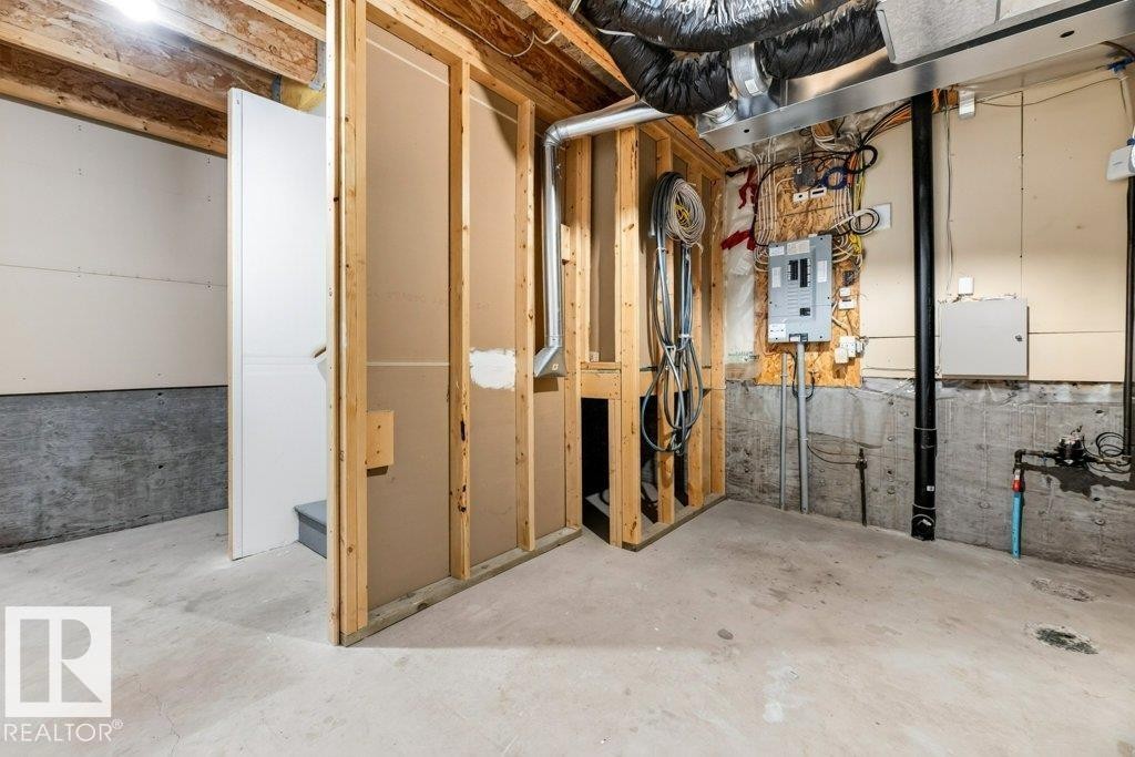 #7 8304 11 Av Sw, Edmonton, AB - Indoor Photo Showing Basement