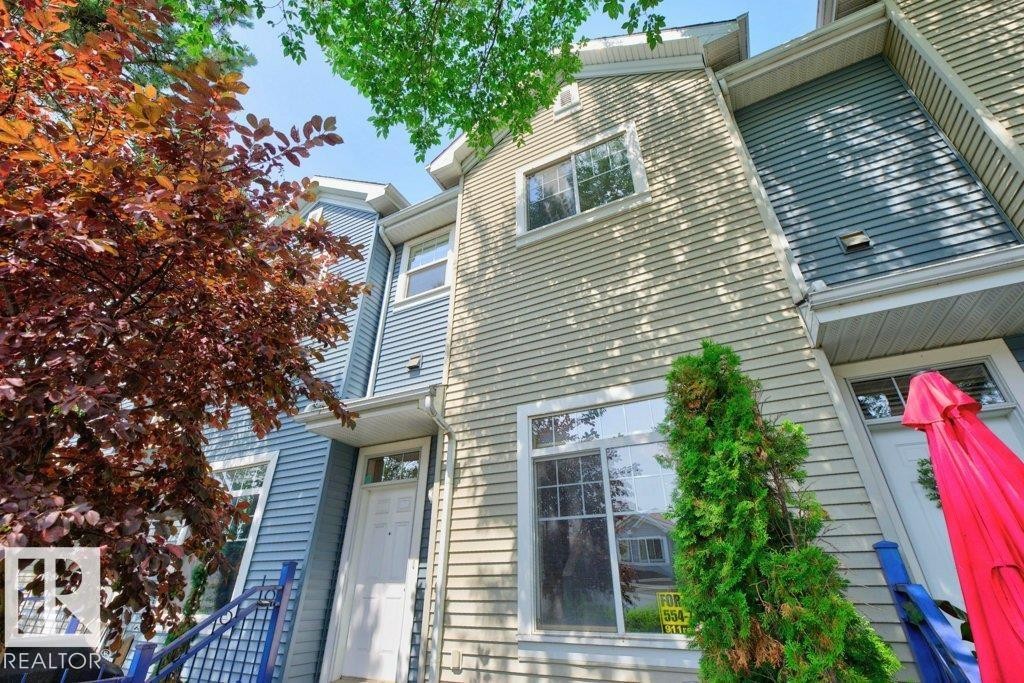 #7 8304 11 Av Sw, Edmonton, AB - Outdoor