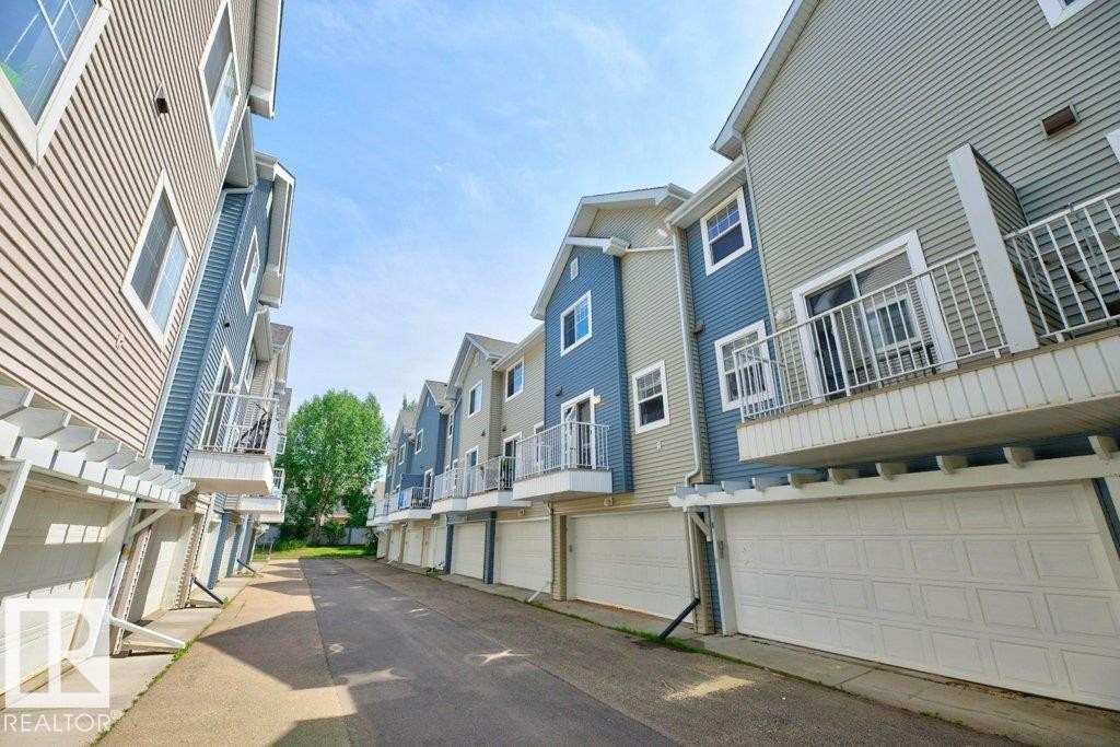 #7 8304 11 Av Sw, Edmonton, AB - Outdoor With Balcony