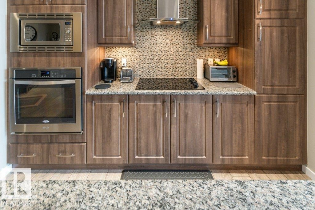 4237 Prowse Way, Edmonton, AB - Indoor