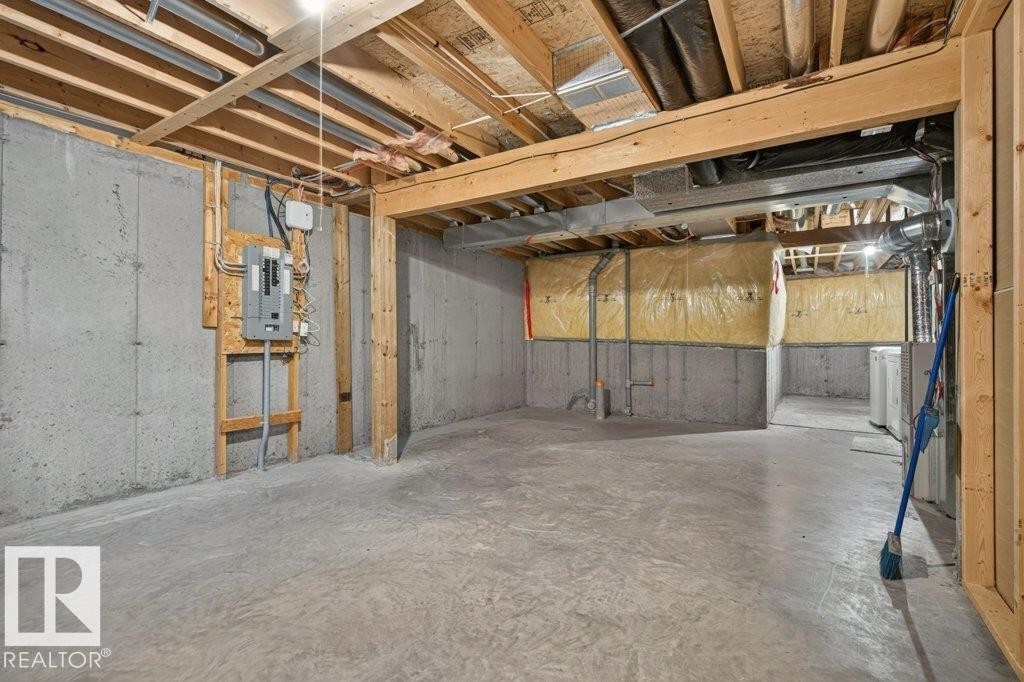 #10 2816 34 Av Nw, Edmonton, AB - Indoor Photo Showing Basement