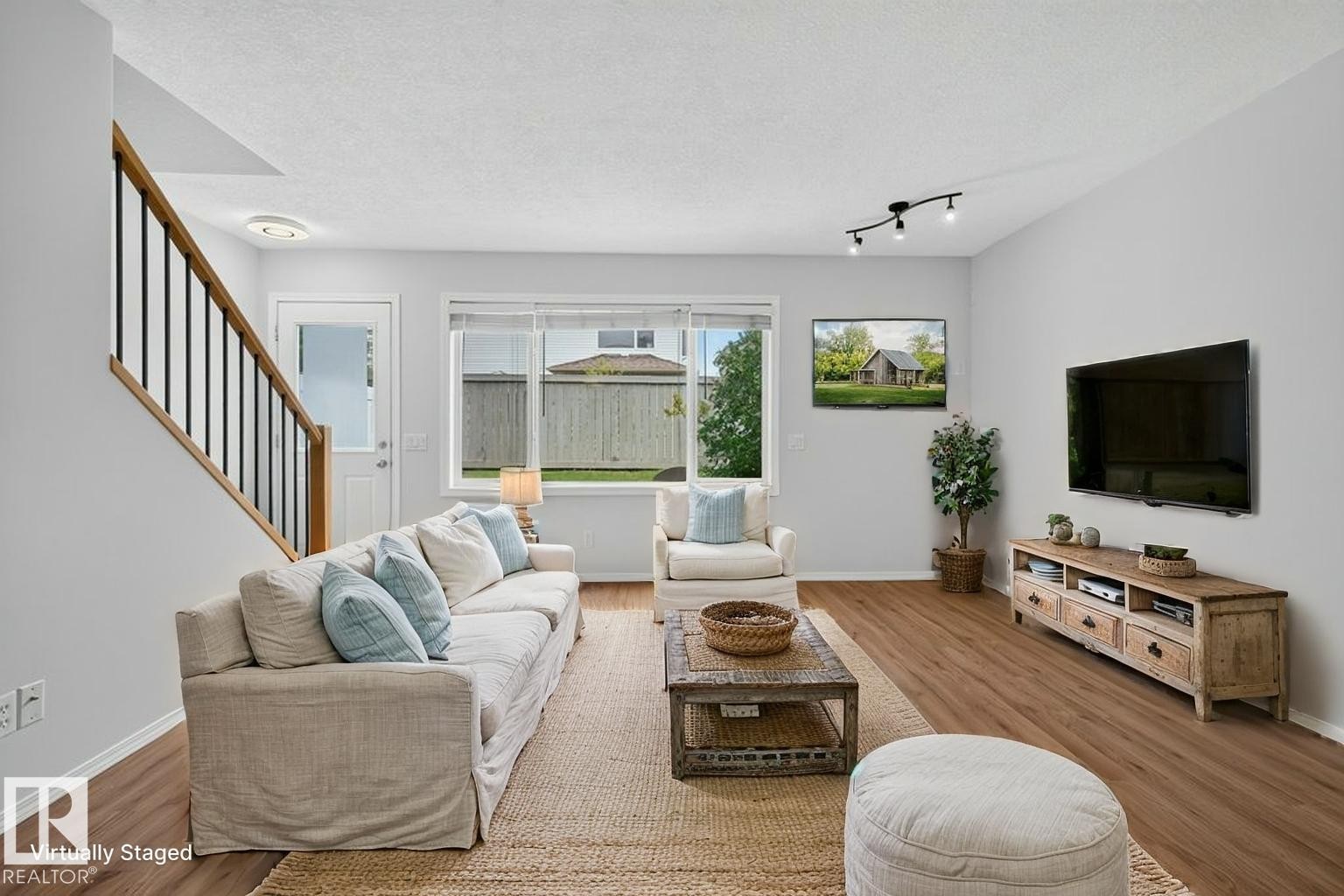 Virtually Staged - #10 2816 34 Av Nw, Edmonton, AB - Indoor Photo Showing Living Room