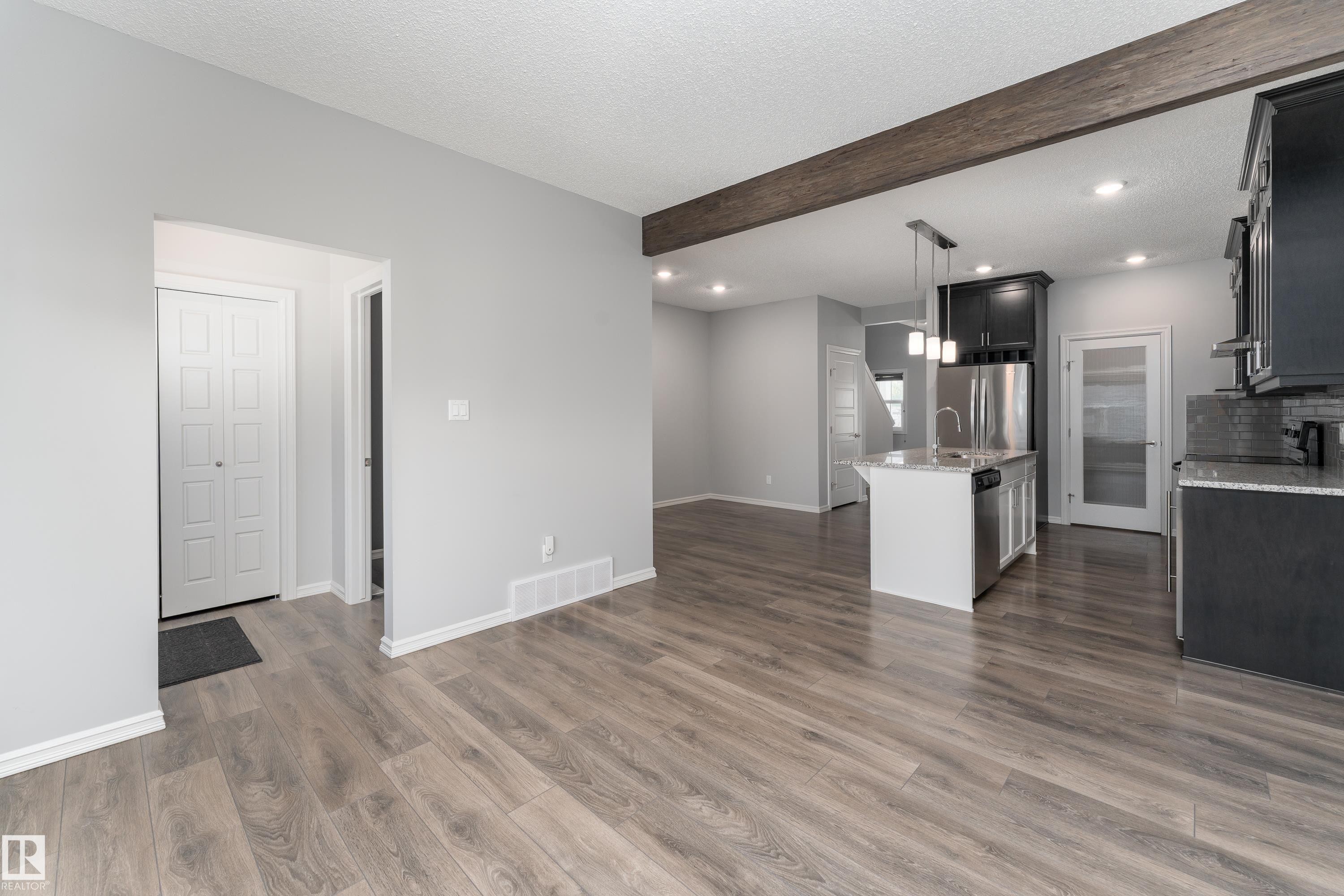 8811 223 Street Nw, Edmonton, AB - Indoor Photo Showing Kitchen