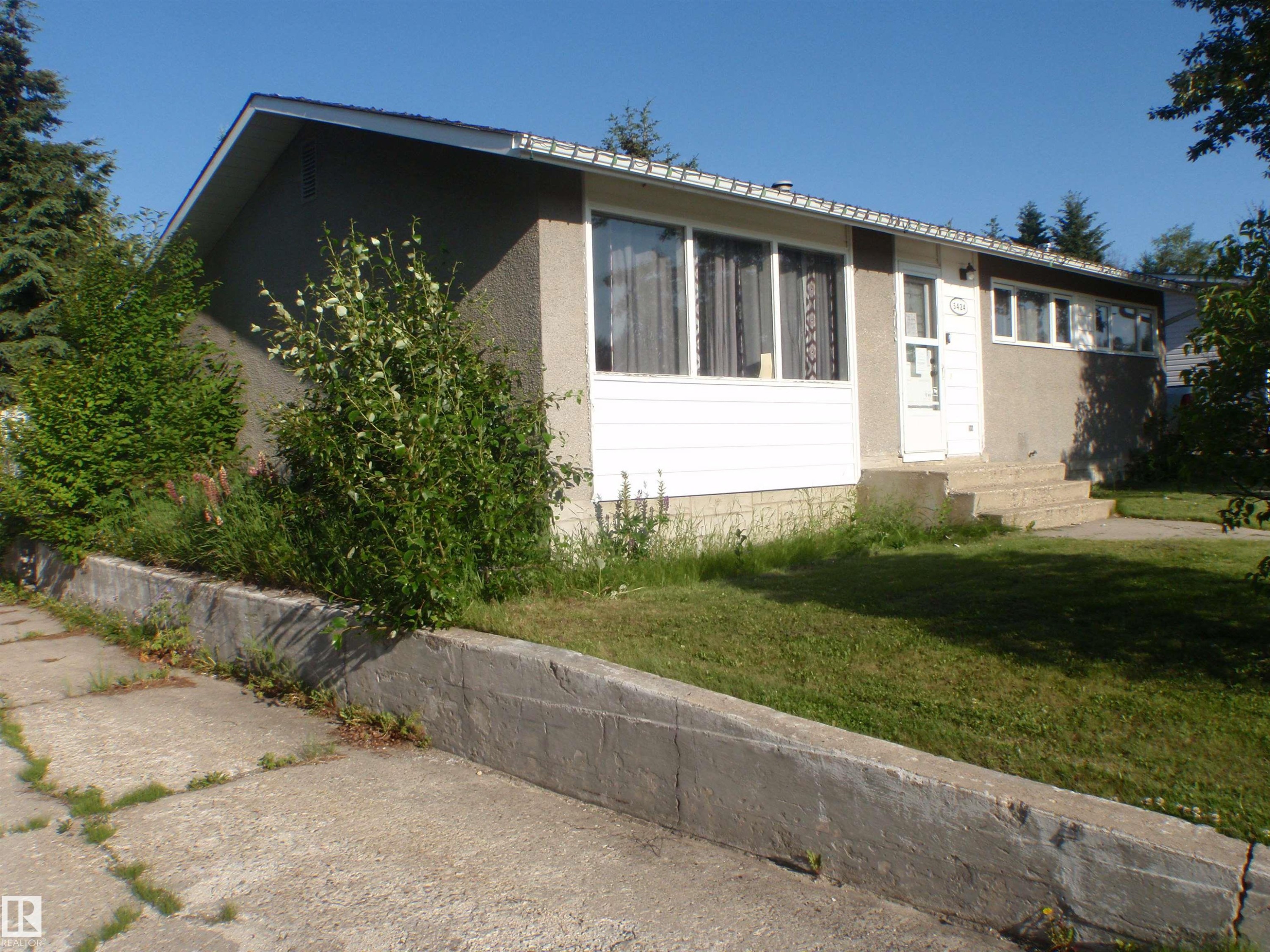 5424 Willock Crescent, Swan Hills, AB - Outdoor