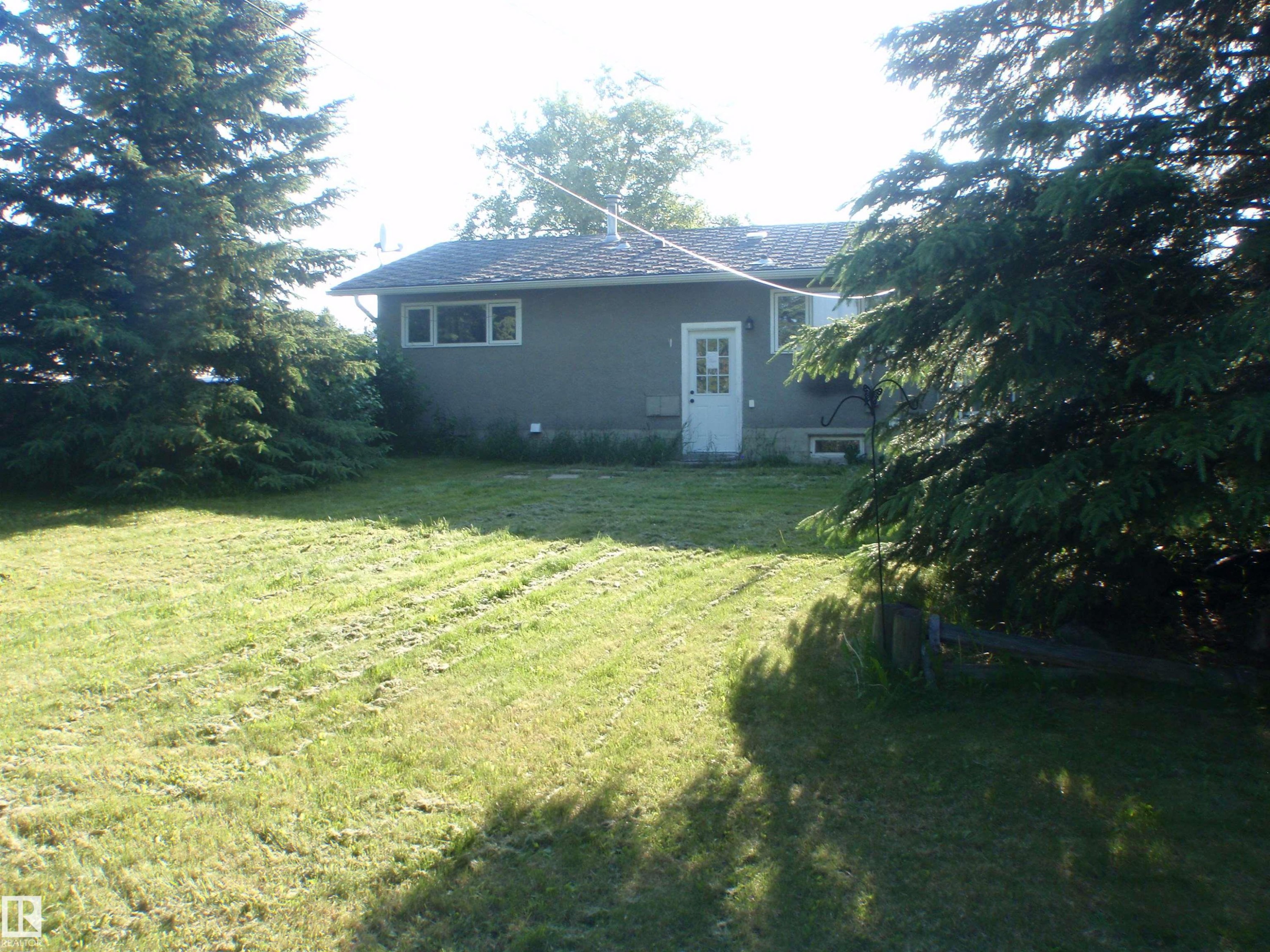 5424 Willock Crescent, Swan Hills, AB - Outdoor