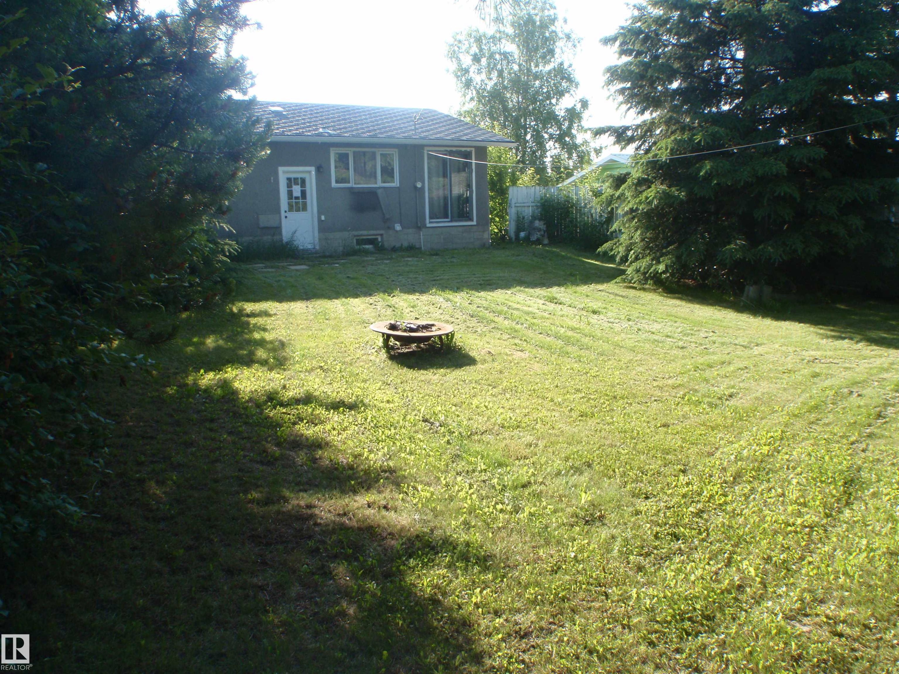 5424 Willock Crescent, Swan Hills, AB - Outdoor