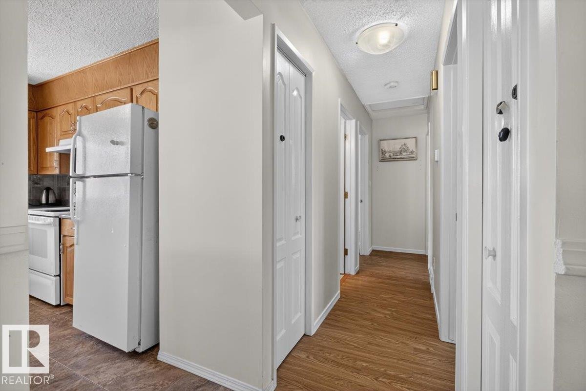 14735 123 Street Nw, Edmonton, AB - Indoor
