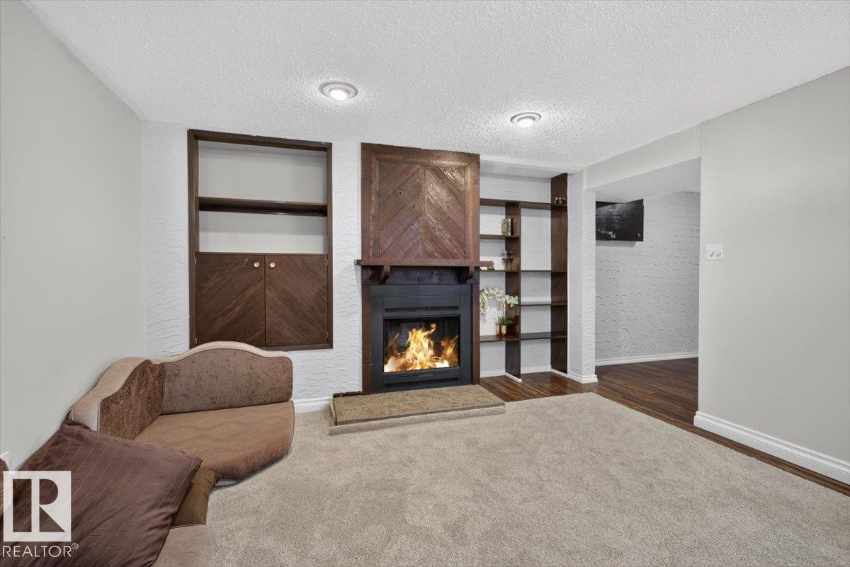 14735 123 Street Nw, Edmonton, AB - Indoor With Fireplace