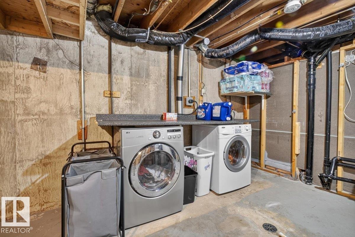 14735 123 Street Nw, Edmonton, AB - Indoor Photo Showing Laundry Room