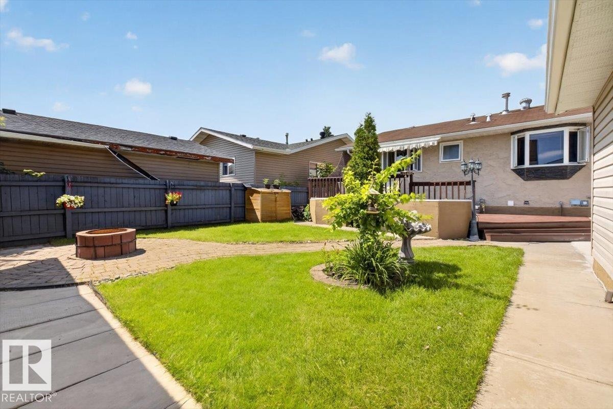 14735 123 Street Nw, Edmonton, AB - Outdoor With Exterior