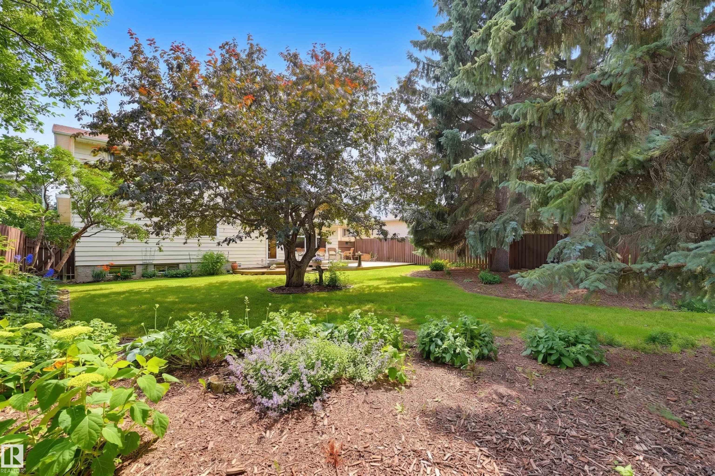 8724 187 Street Nw, Edmonton, AB - Outdoor