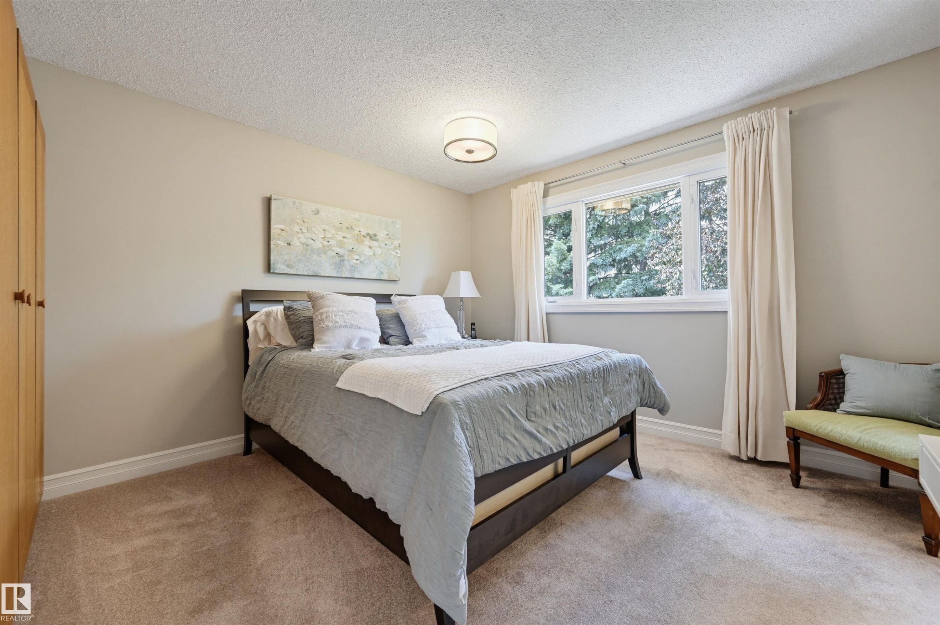 8724 187 Street Nw, Edmonton, AB - Indoor Photo Showing Bedroom