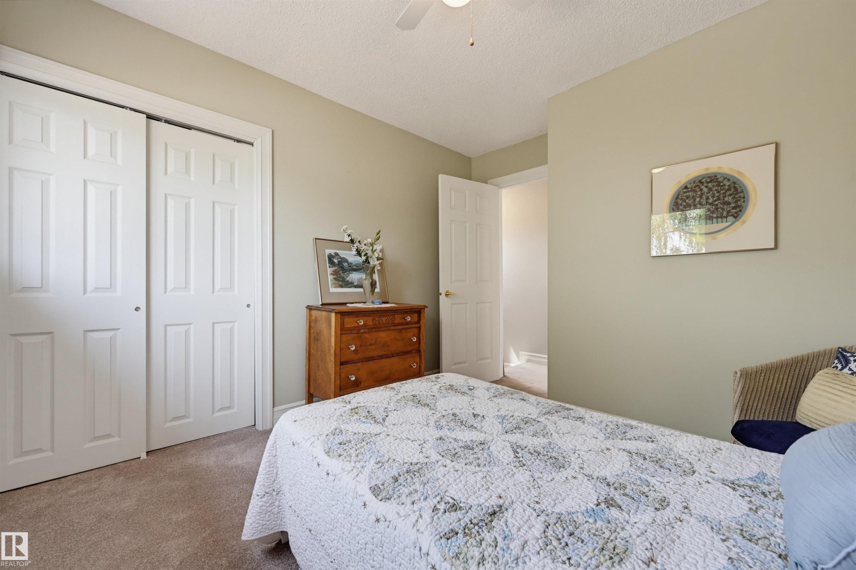8724 187 Street Nw, Edmonton, AB - Indoor Photo Showing Bedroom