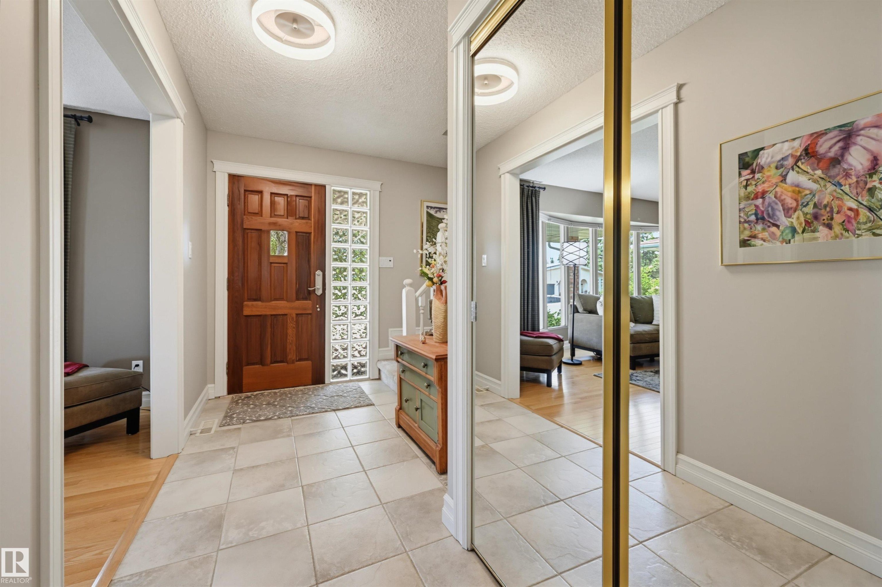 8724 187 Street Nw, Edmonton, AB - Indoor Photo Showing Other Room