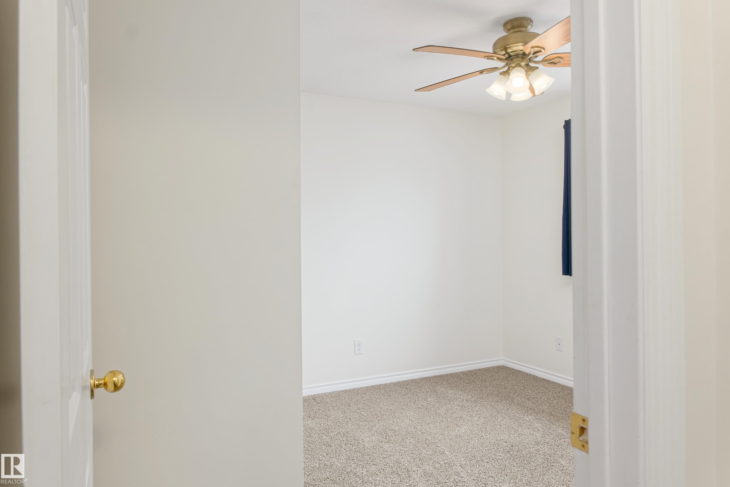 5407 60 Ave, Barrhead, AB - Indoor Photo Showing Other Room