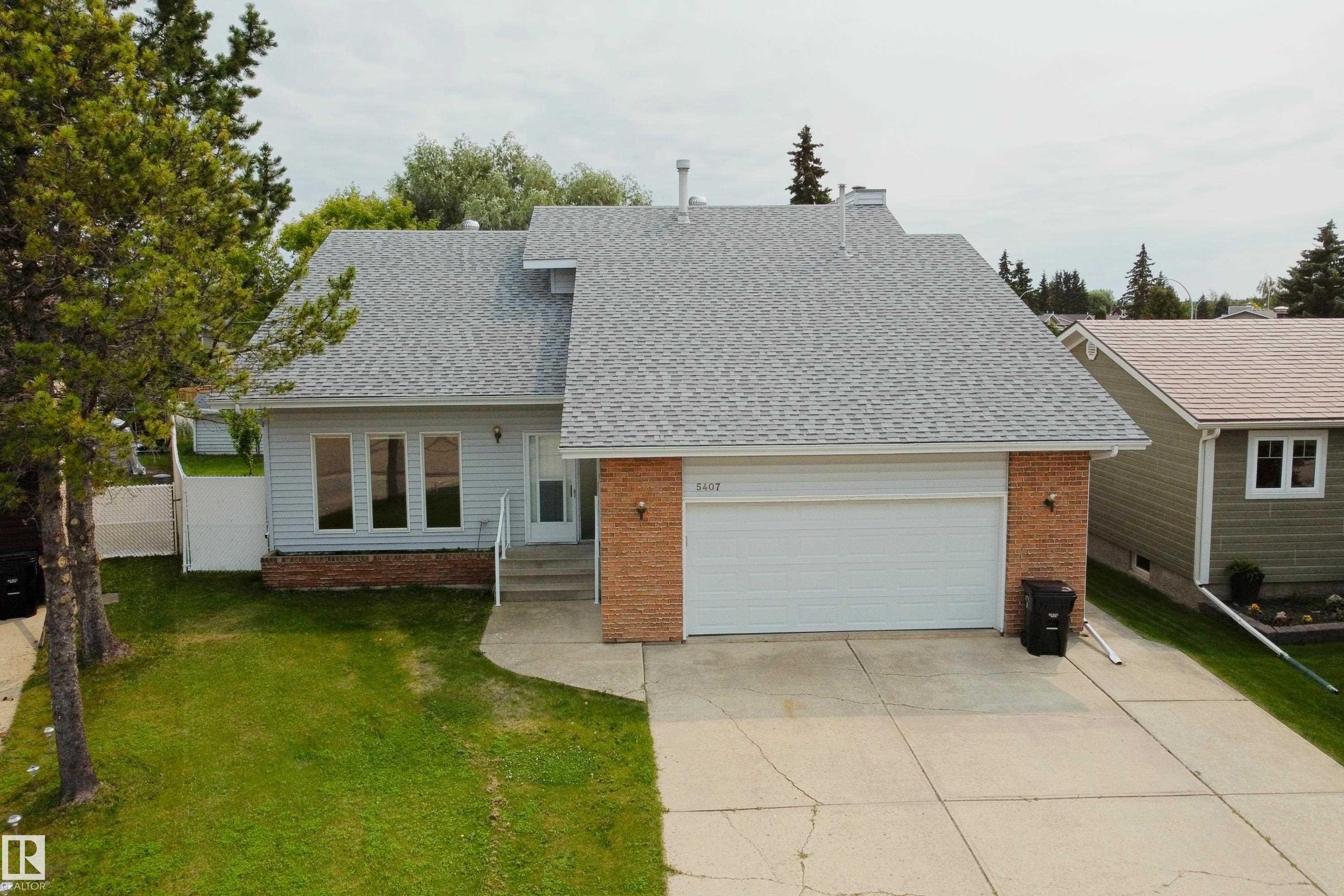 5407 60 Ave, Barrhead, AB - Outdoor