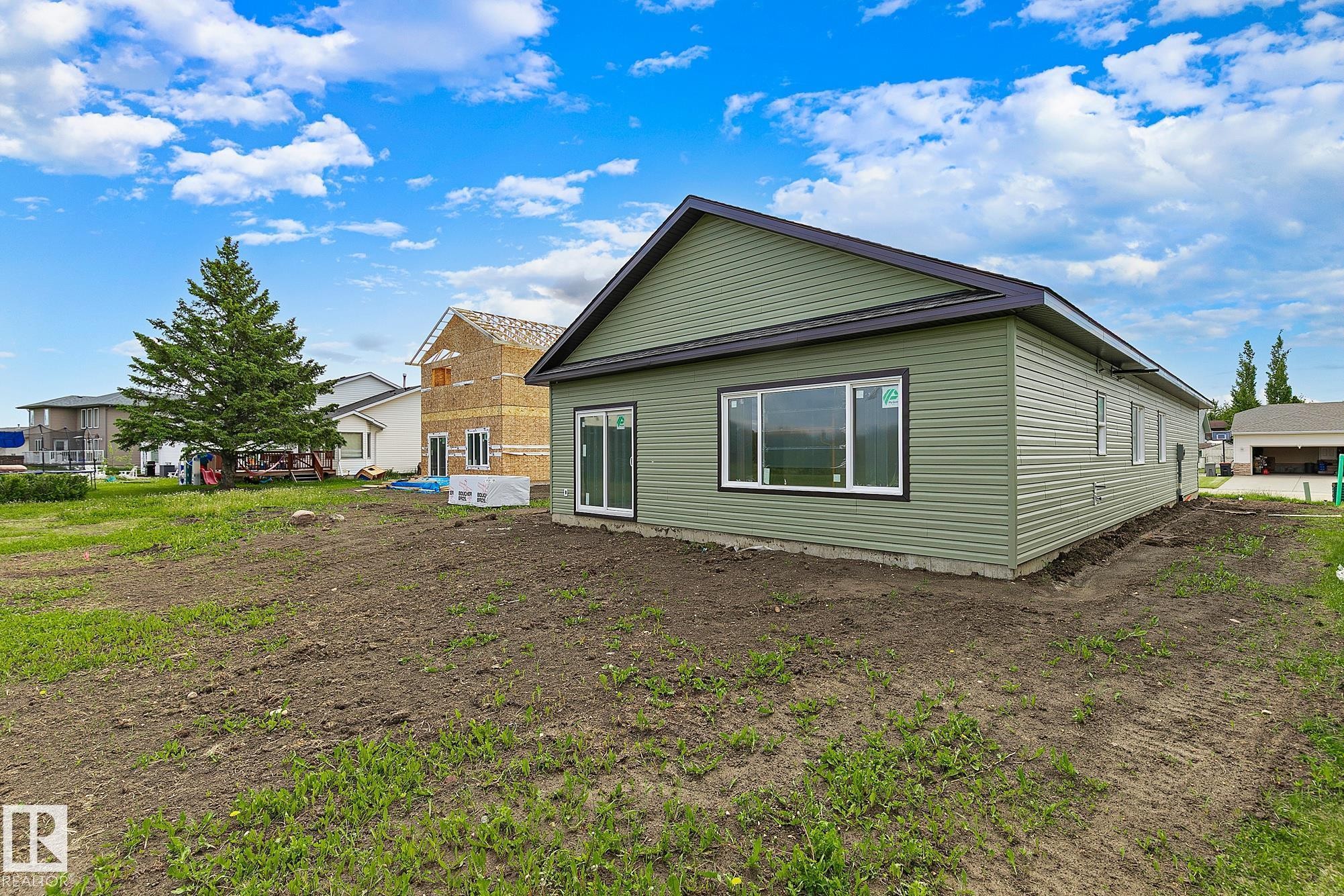 4804 53 Avenue, Thorsby, AB - Outdoor