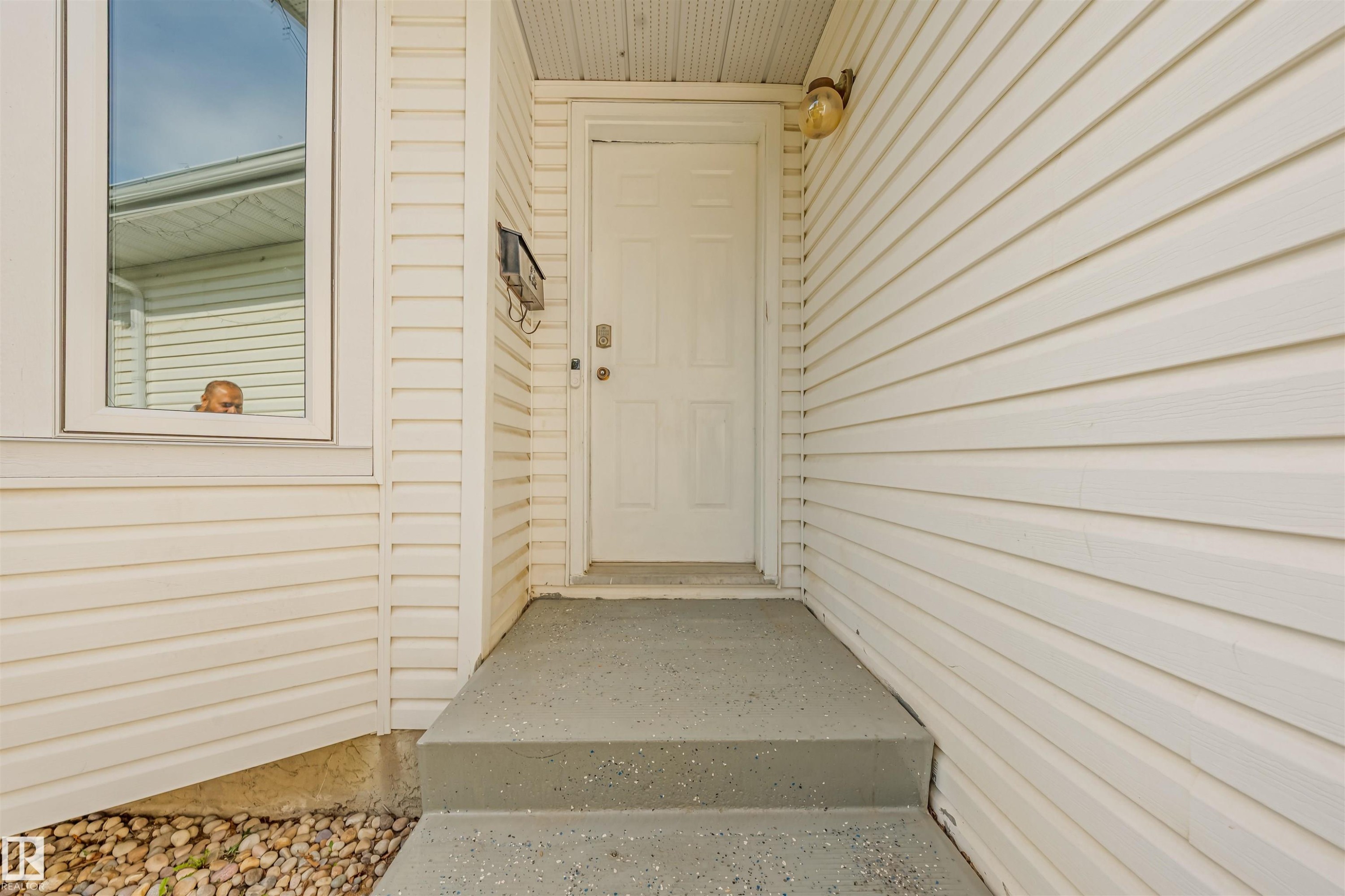 5417 14A Ave, Edmonton, AB - Outdoor With Exterior