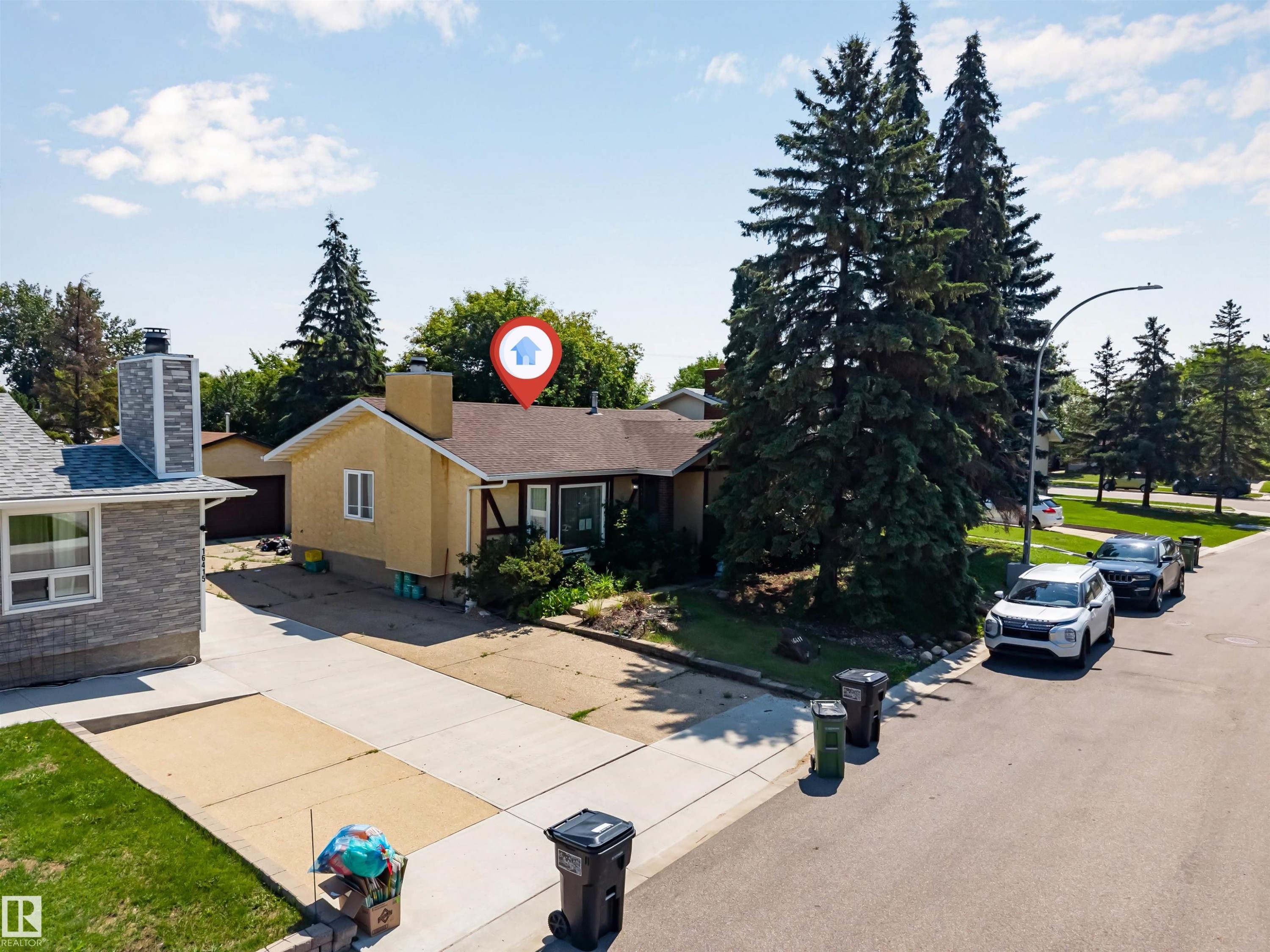 16411 106 Street Nw, Edmonton, AB - Outdoor