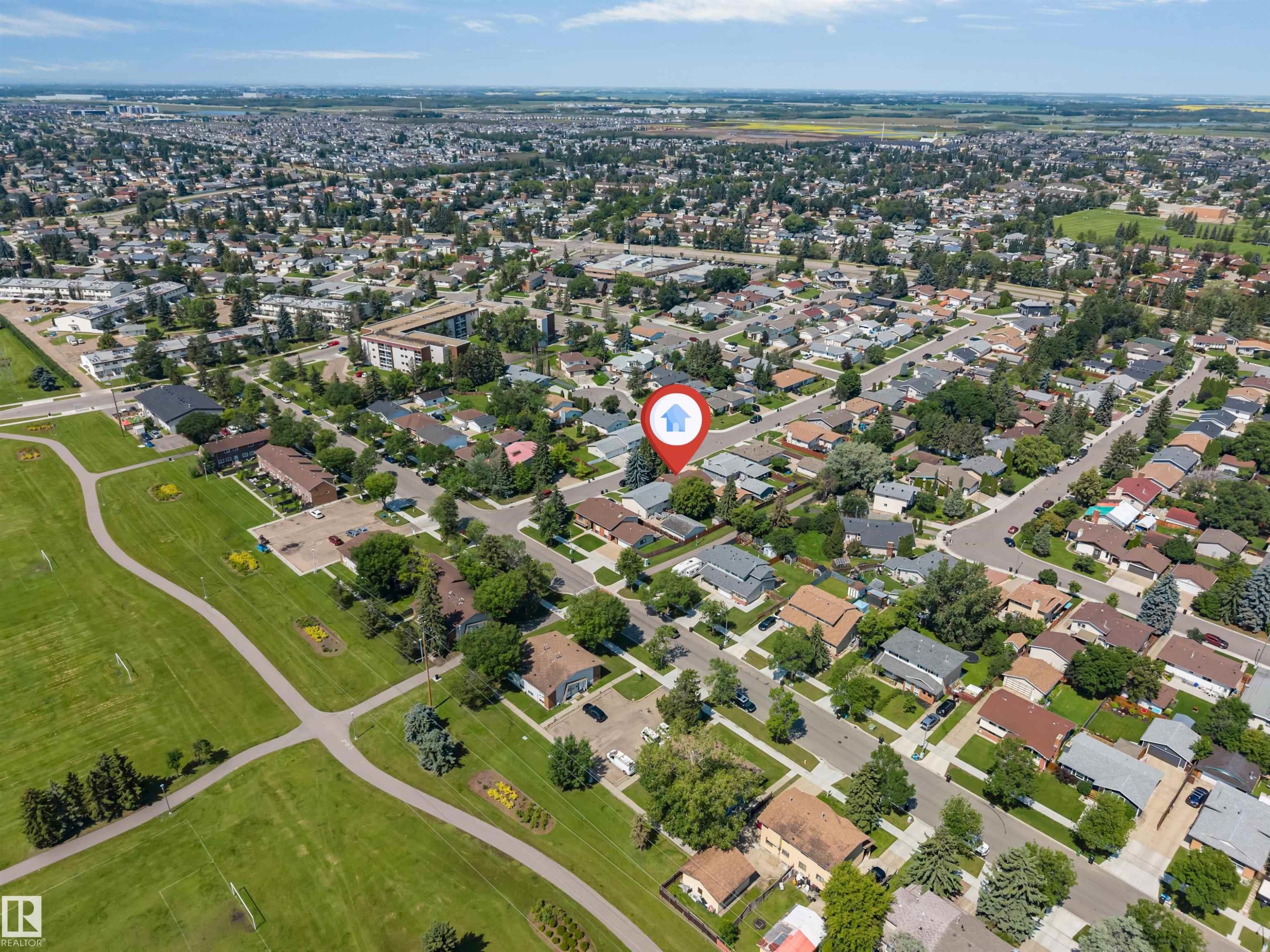 16411 106 Street Nw, Edmonton, AB - Outdoor With View