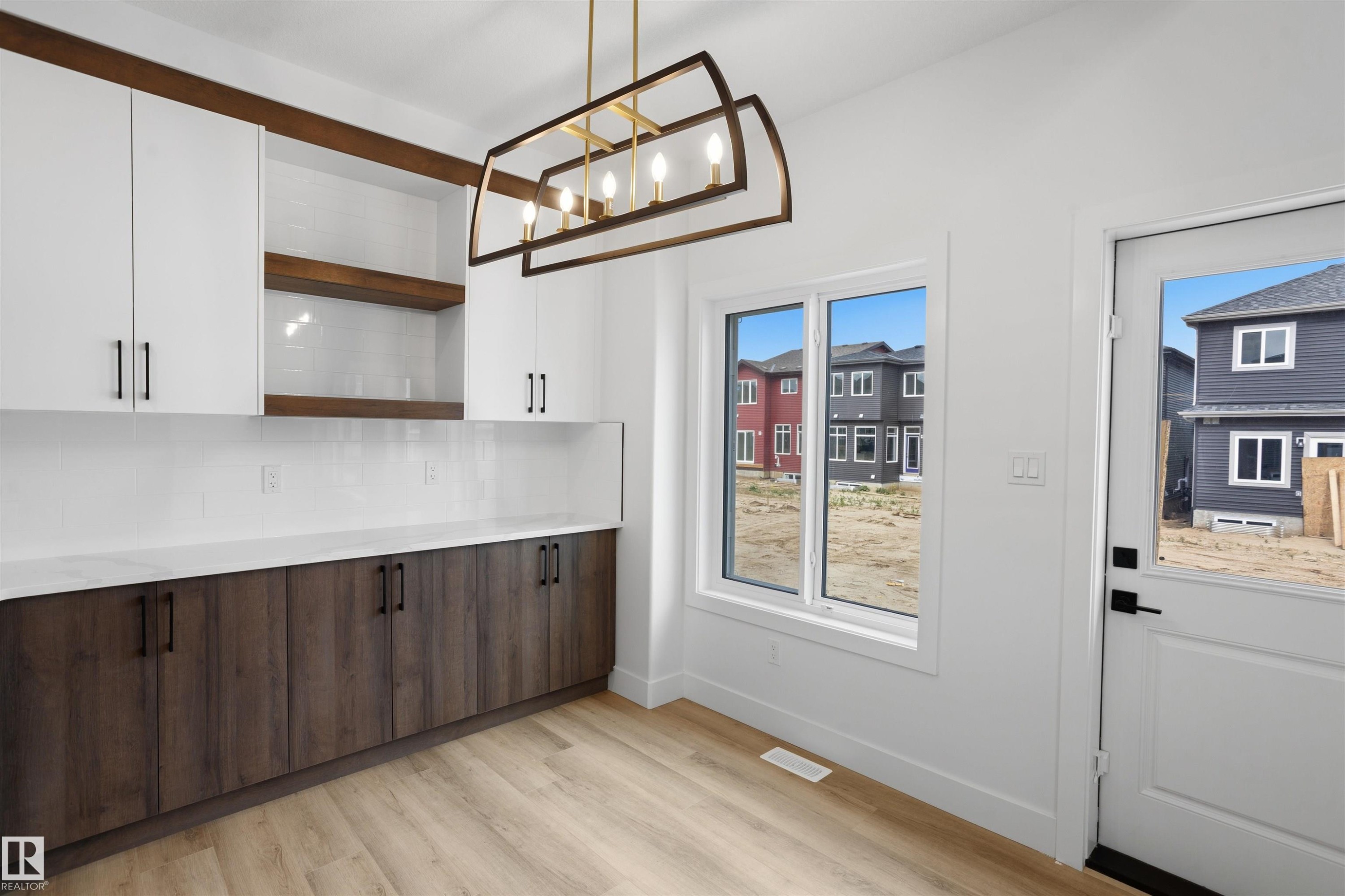 1772 Crossbill Loop Nw, Edmonton, AB - Indoor Photo Showing Other Room