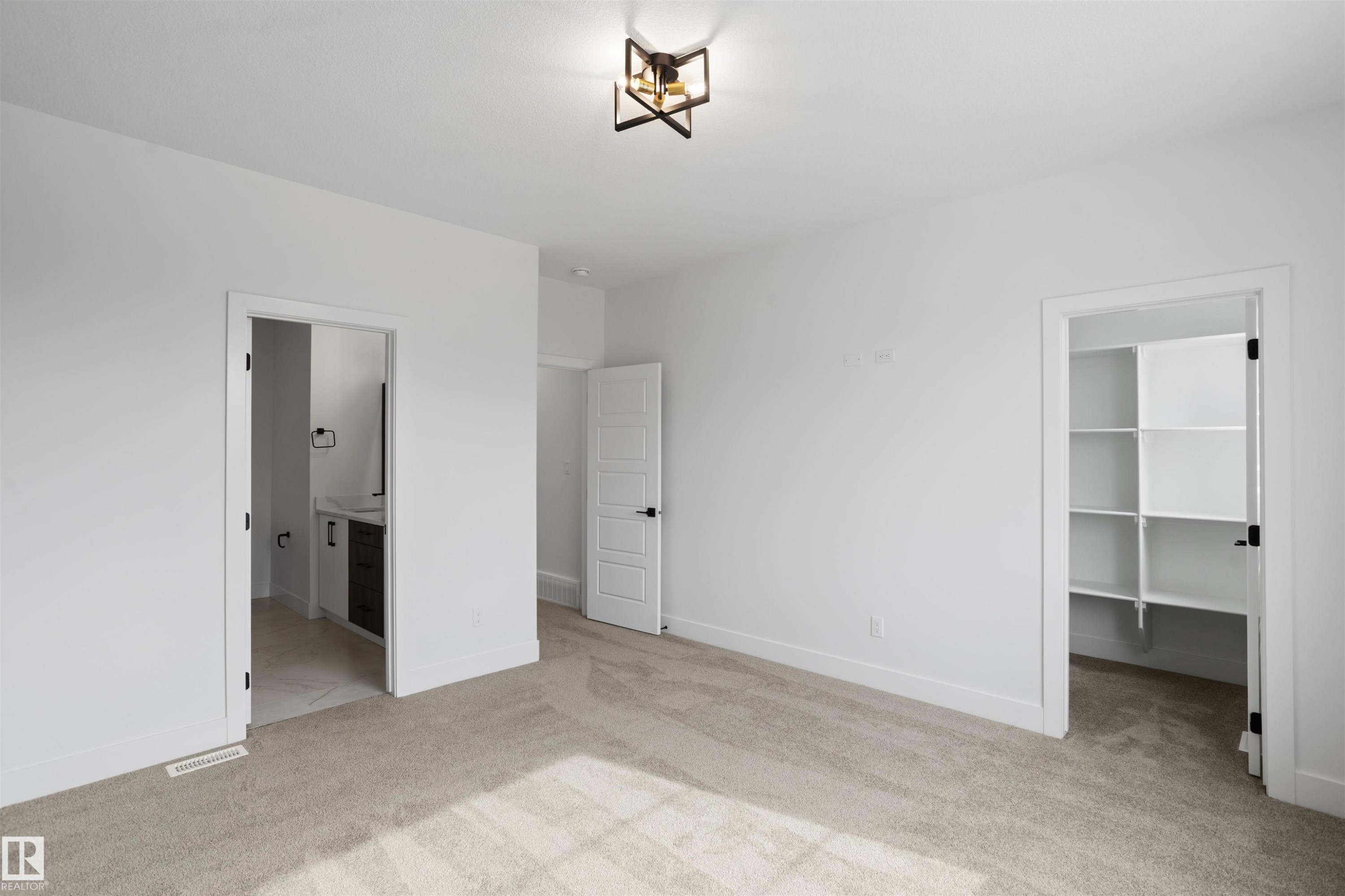 1772 Crossbill Loop Nw, Edmonton, AB - Indoor