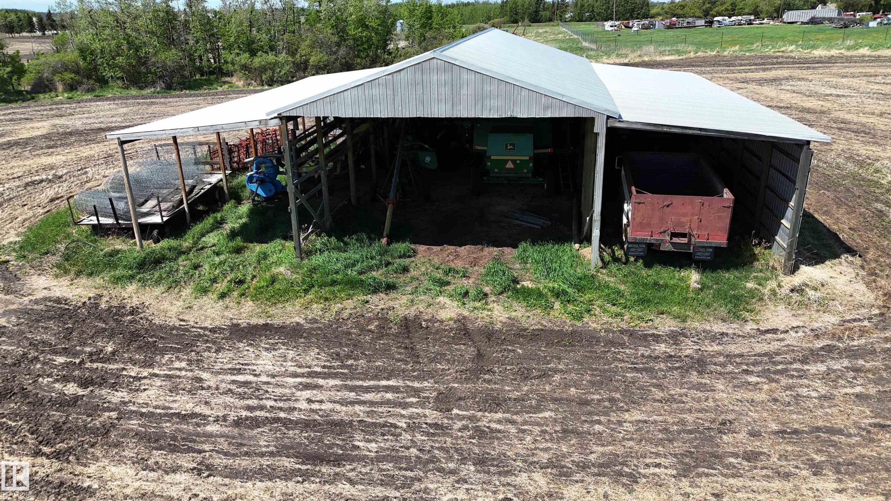 51111 Rr 233, Rural Strathcona County, AB - Outdoor