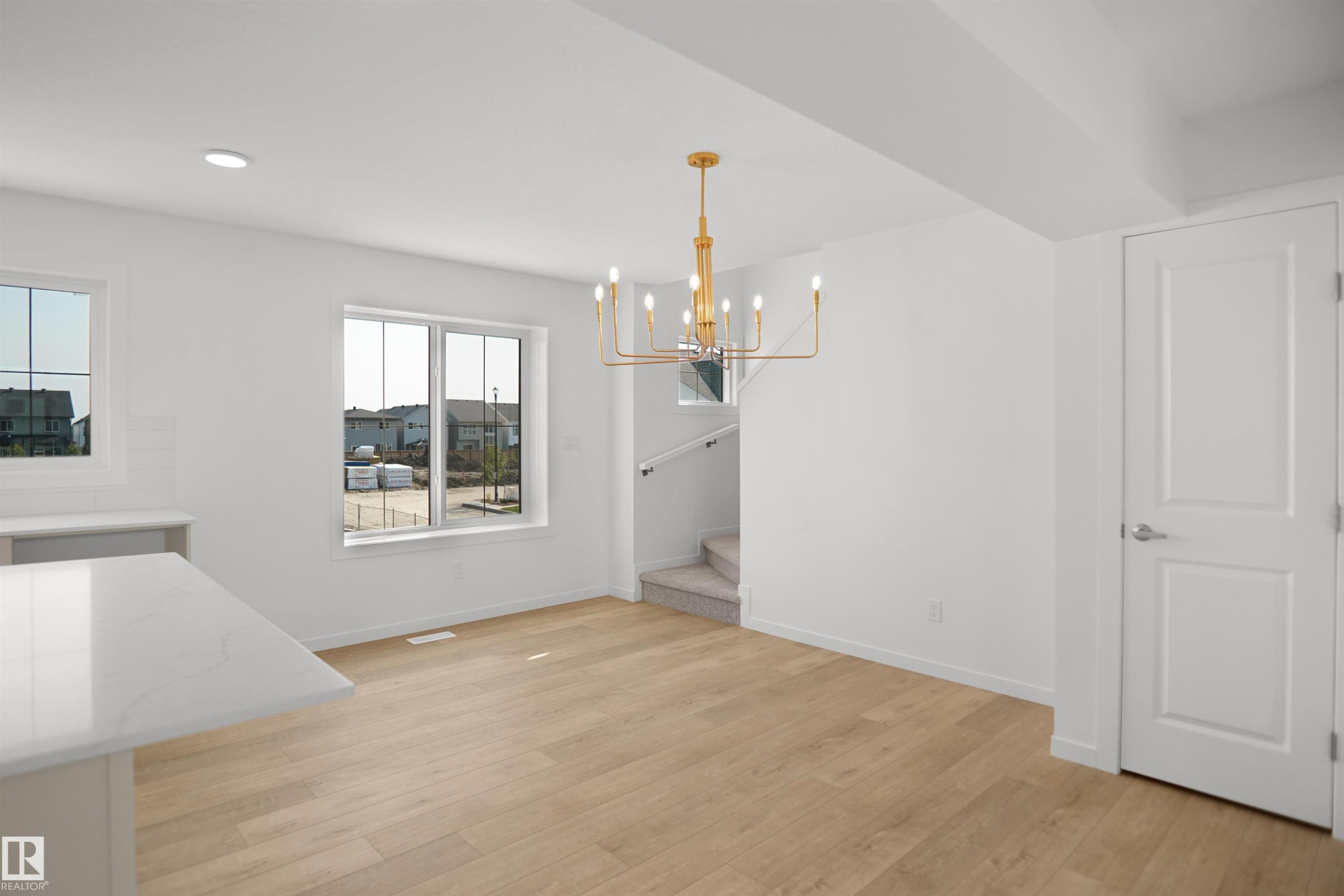 #62 17319 5 St Ne, Edmonton, AB - Indoor Photo Showing Other Room