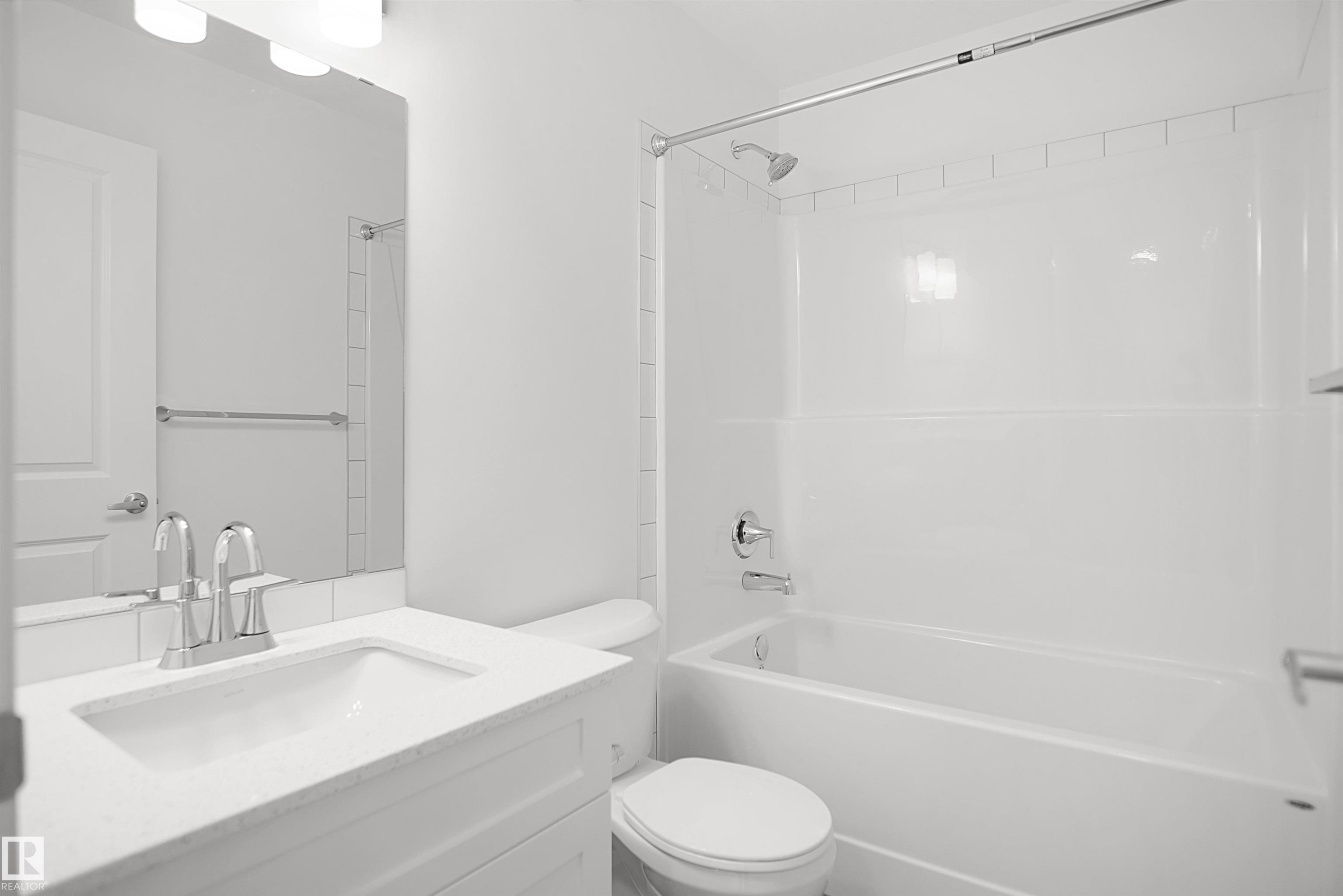 #67 17319 5 St Ne, Edmonton, AB - Indoor Photo Showing Bathroom