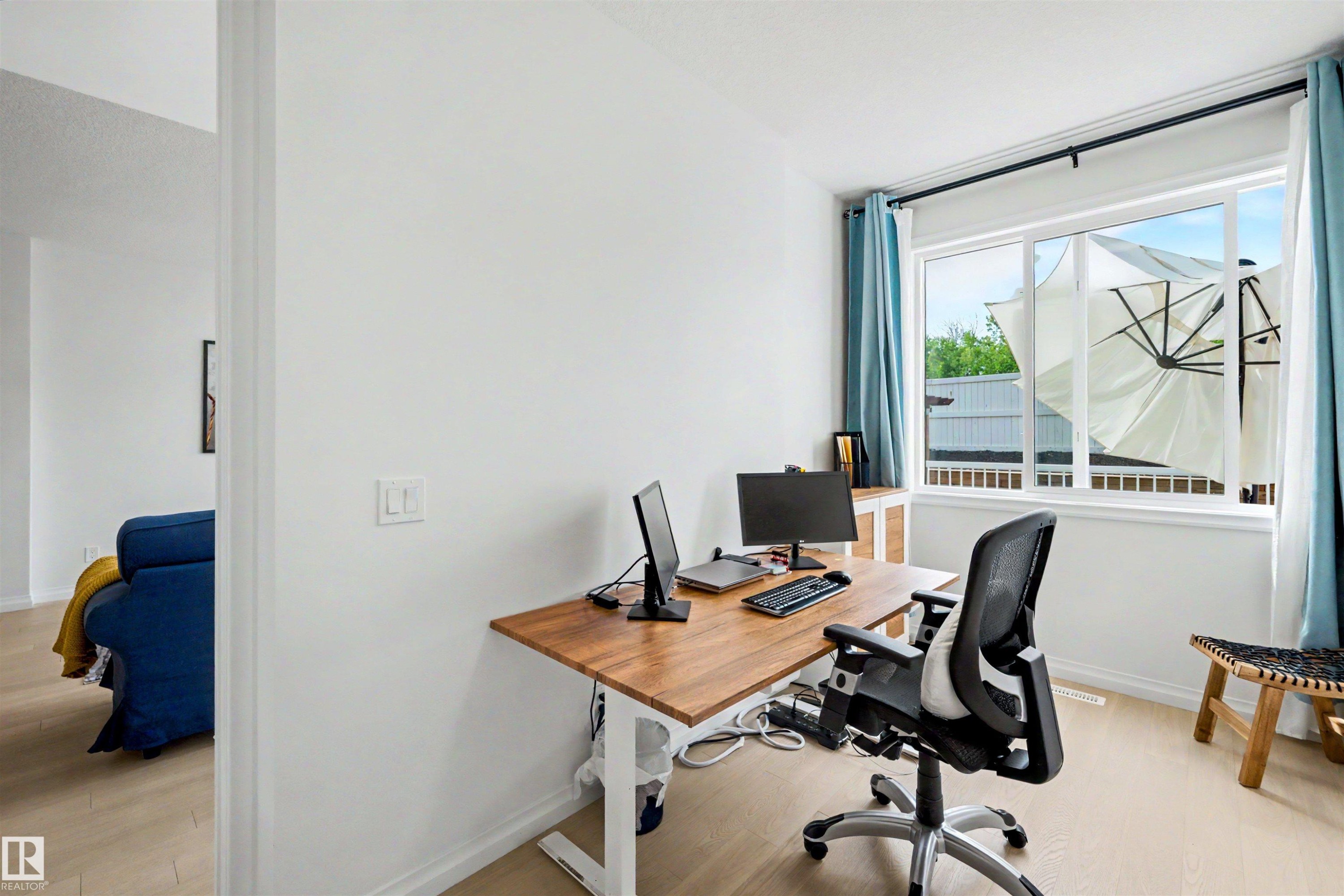 155 Stonehouse Way, Leduc, AB - Indoor Photo Showing Office