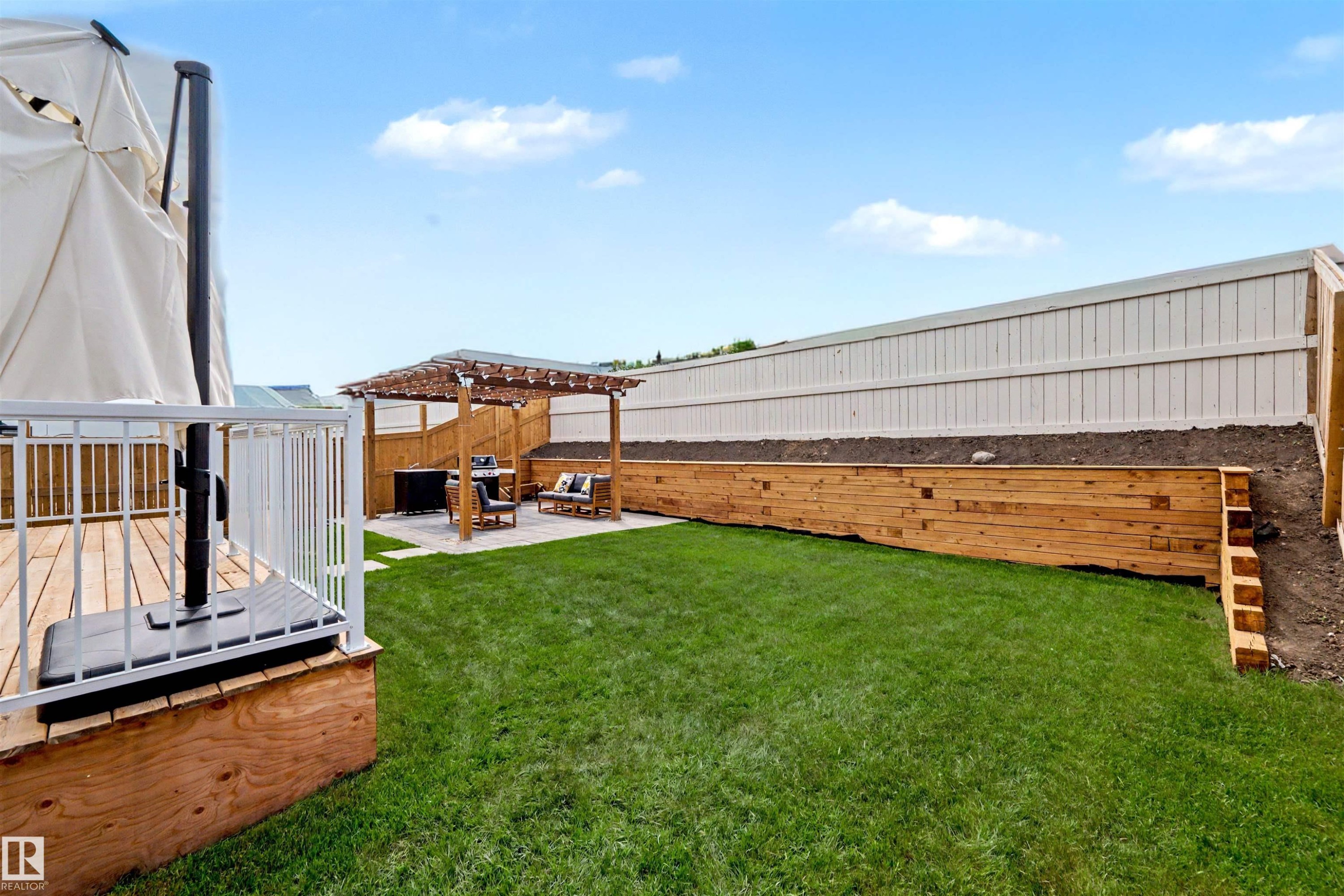 155 Stonehouse Way, Leduc, AB - Outdoor
