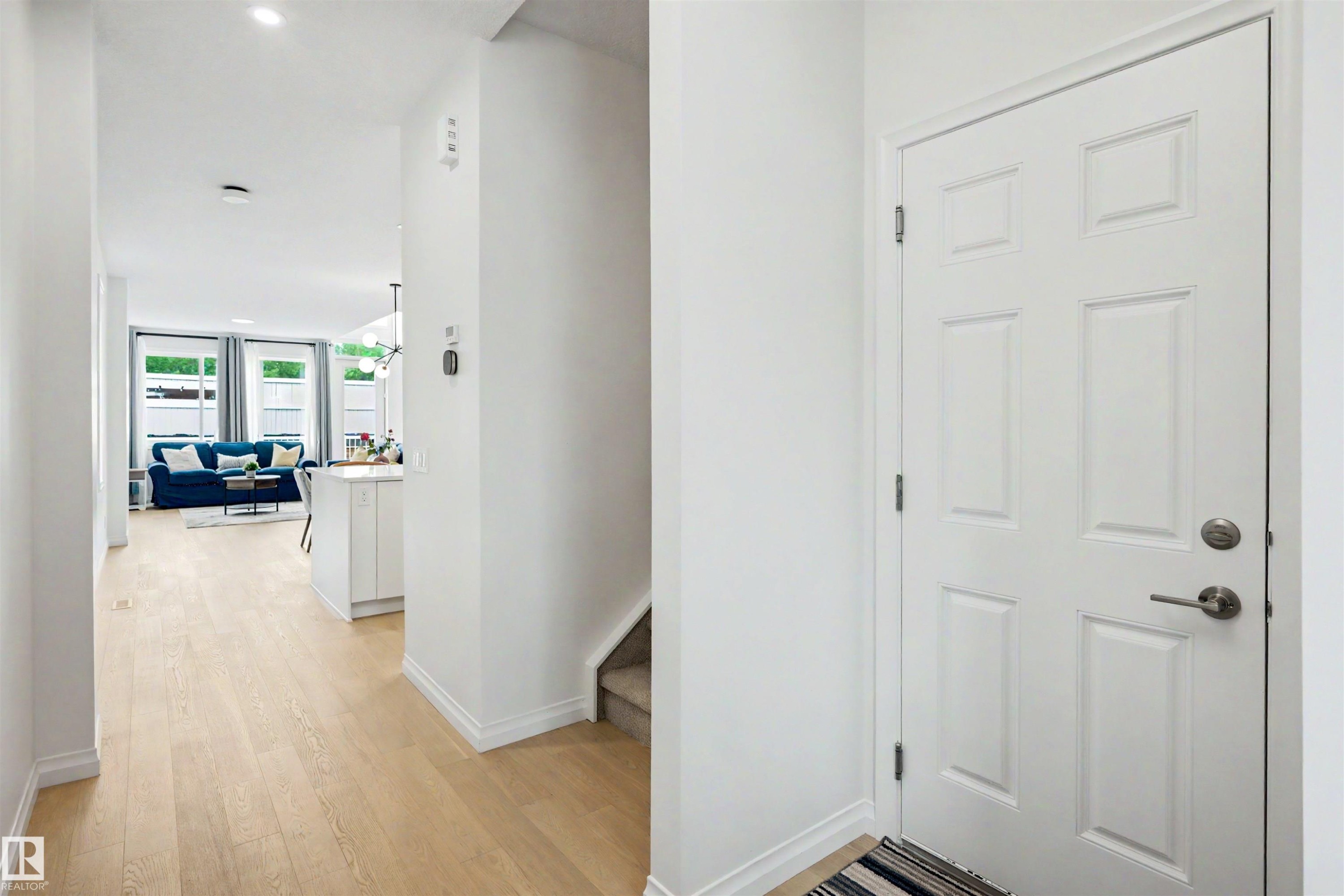 155 Stonehouse Way, Leduc, AB - Indoor Photo Showing Other Room