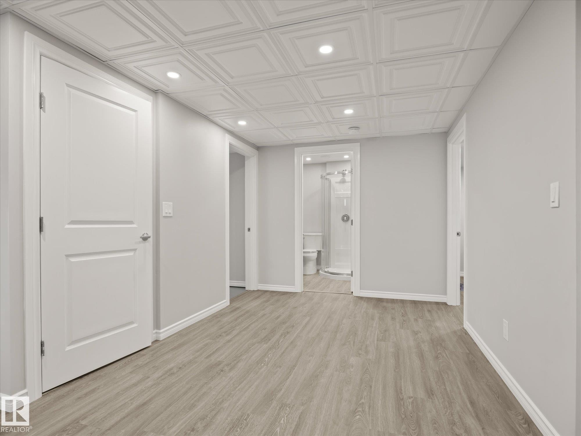 5552 190A Street Nw, Edmonton, AB - Indoor Photo Showing Other Room