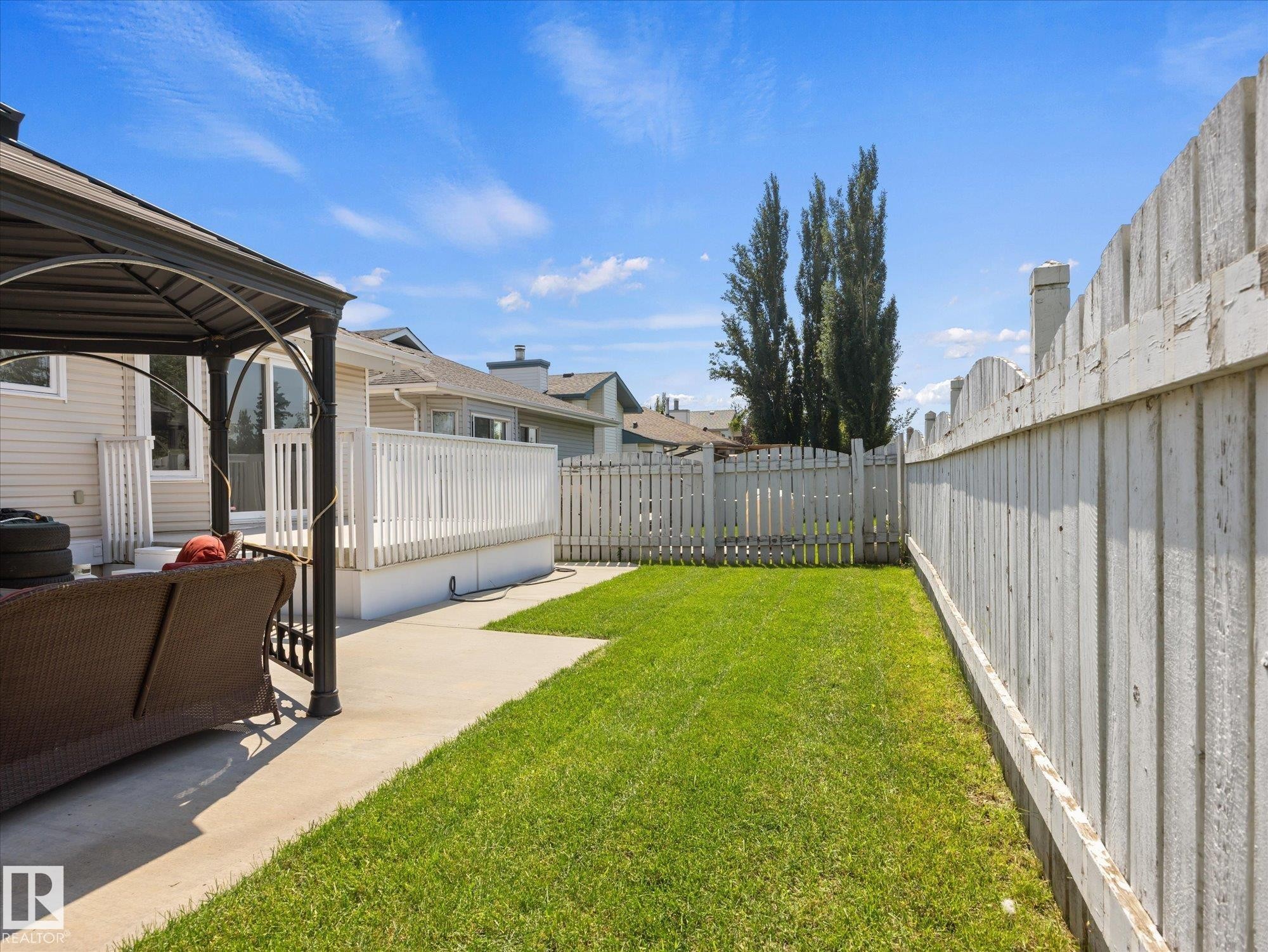 5552 190A Street Nw, Edmonton, AB - Outdoor