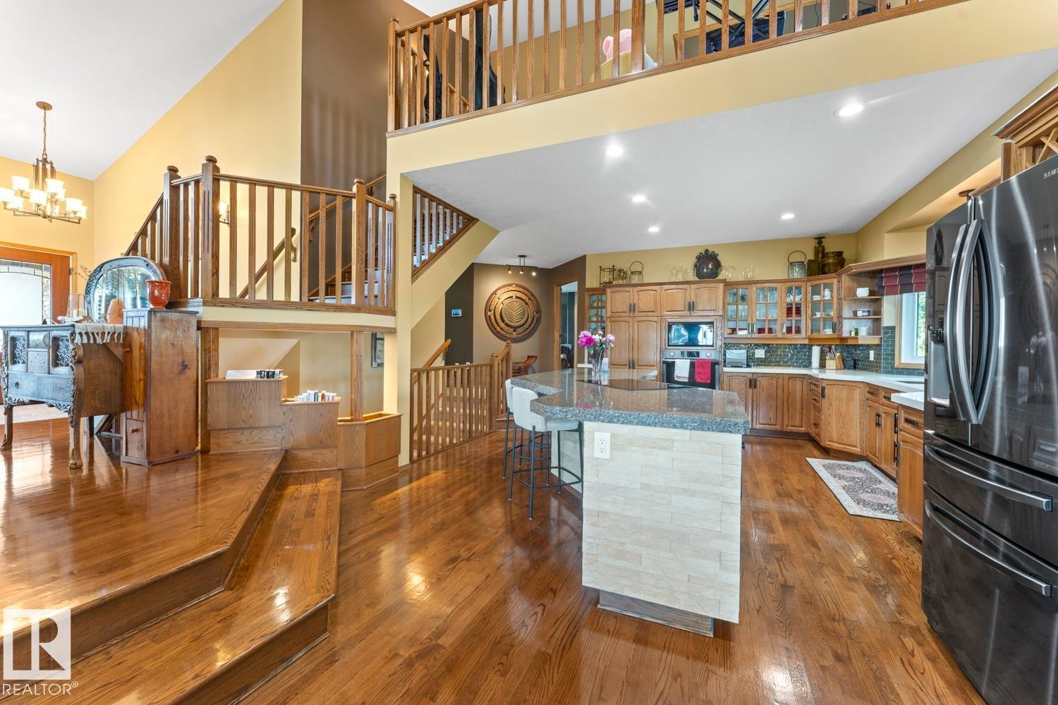 2700 Beach Avenue, Cold Lake, AB - Indoor Photo Showing Kitchen