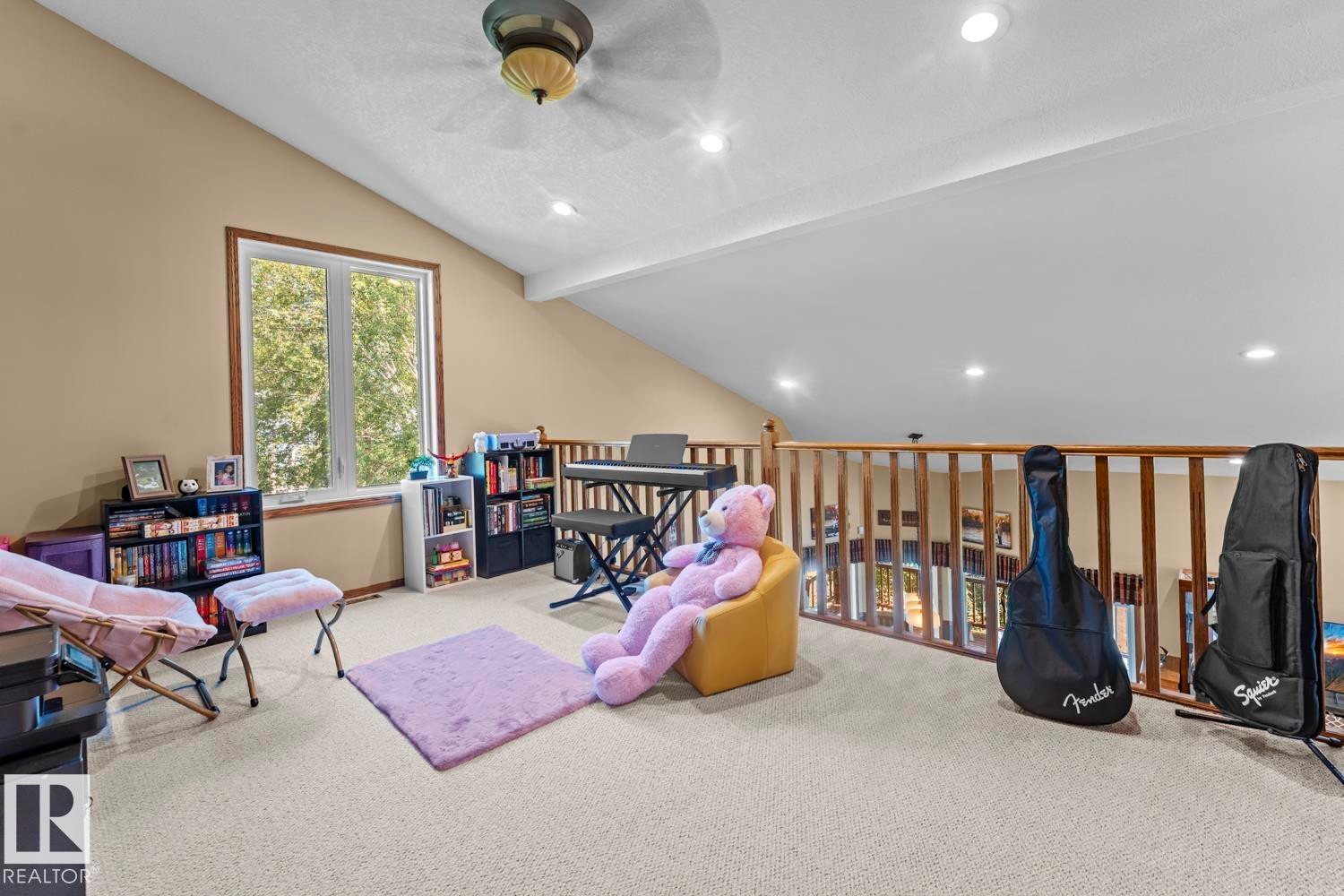 2700 Beach Avenue, Cold Lake, AB - Indoor