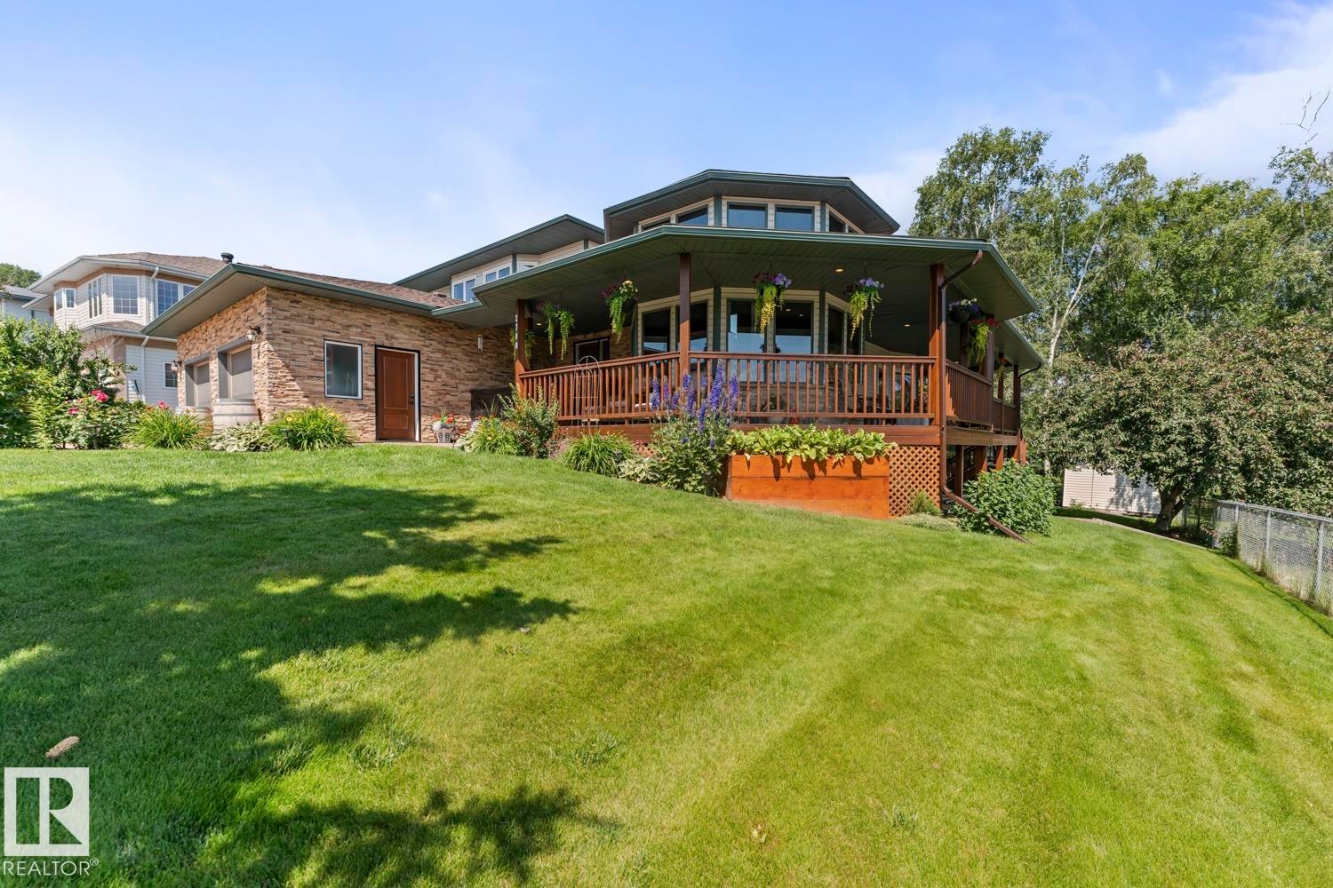 2700 Beach Avenue, Cold Lake, AB - Outdoor With Deck Patio Veranda