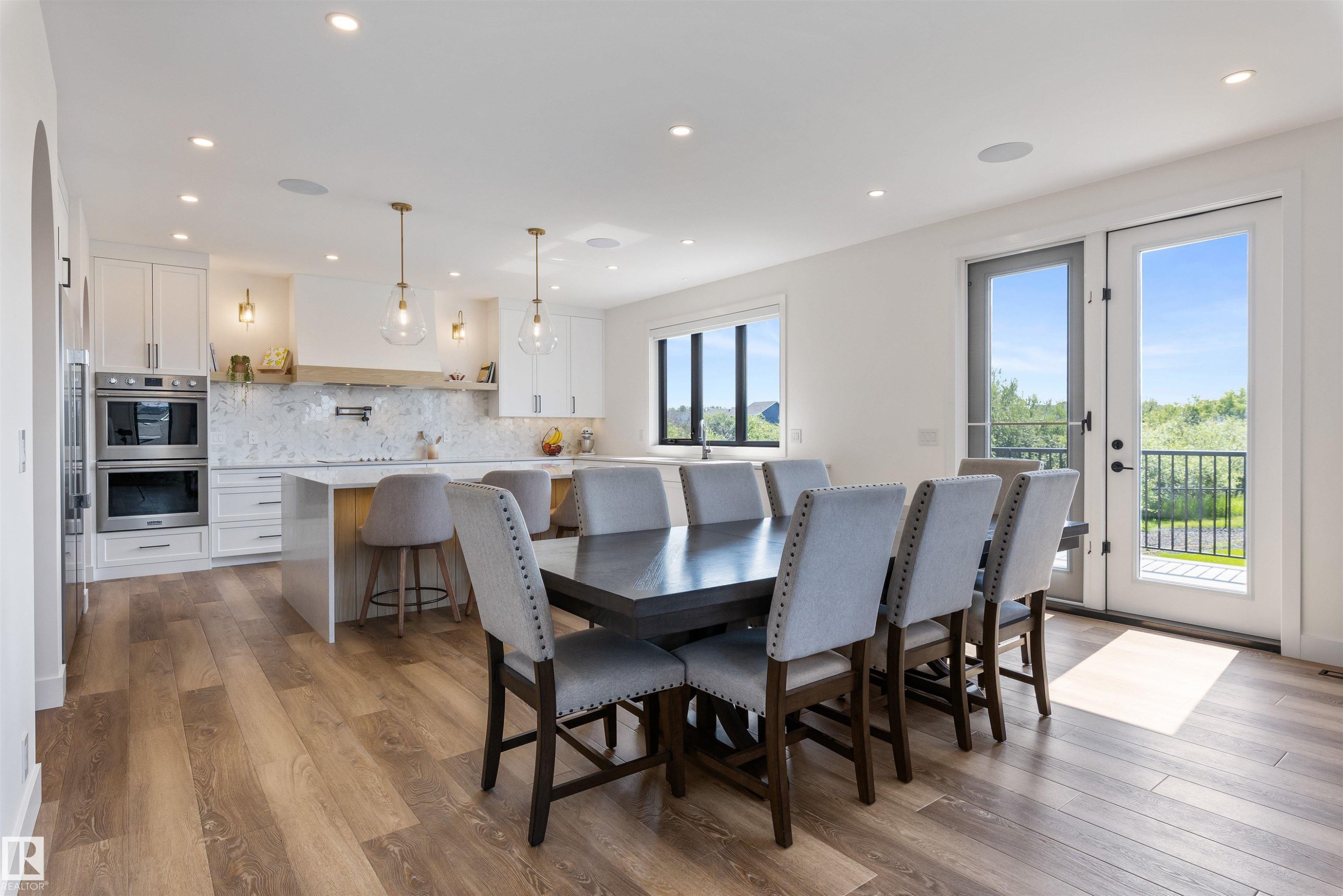 6 Harrow Close, Ardrossan, AB - Indoor Photo Showing Dining Room