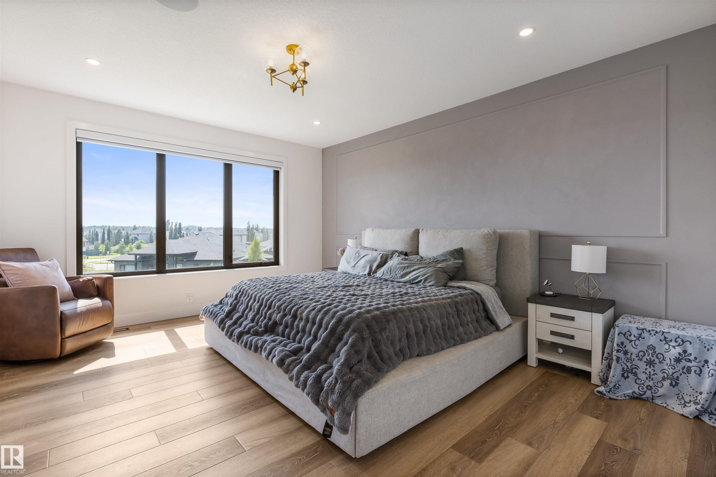 6 Harrow Close, Ardrossan, AB - Indoor Photo Showing Bedroom