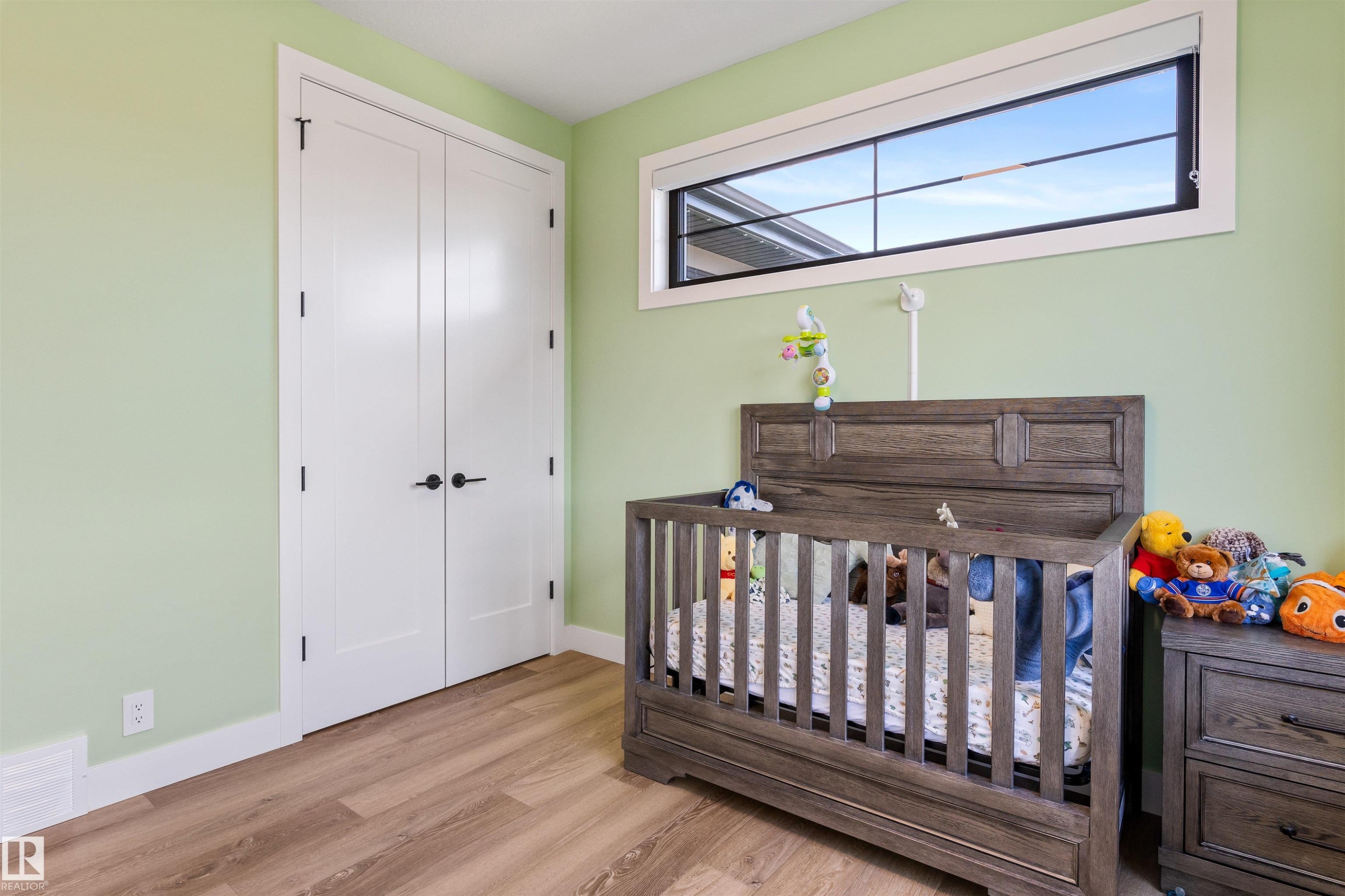 6 Harrow Close, Ardrossan, AB - Indoor Photo Showing Bedroom