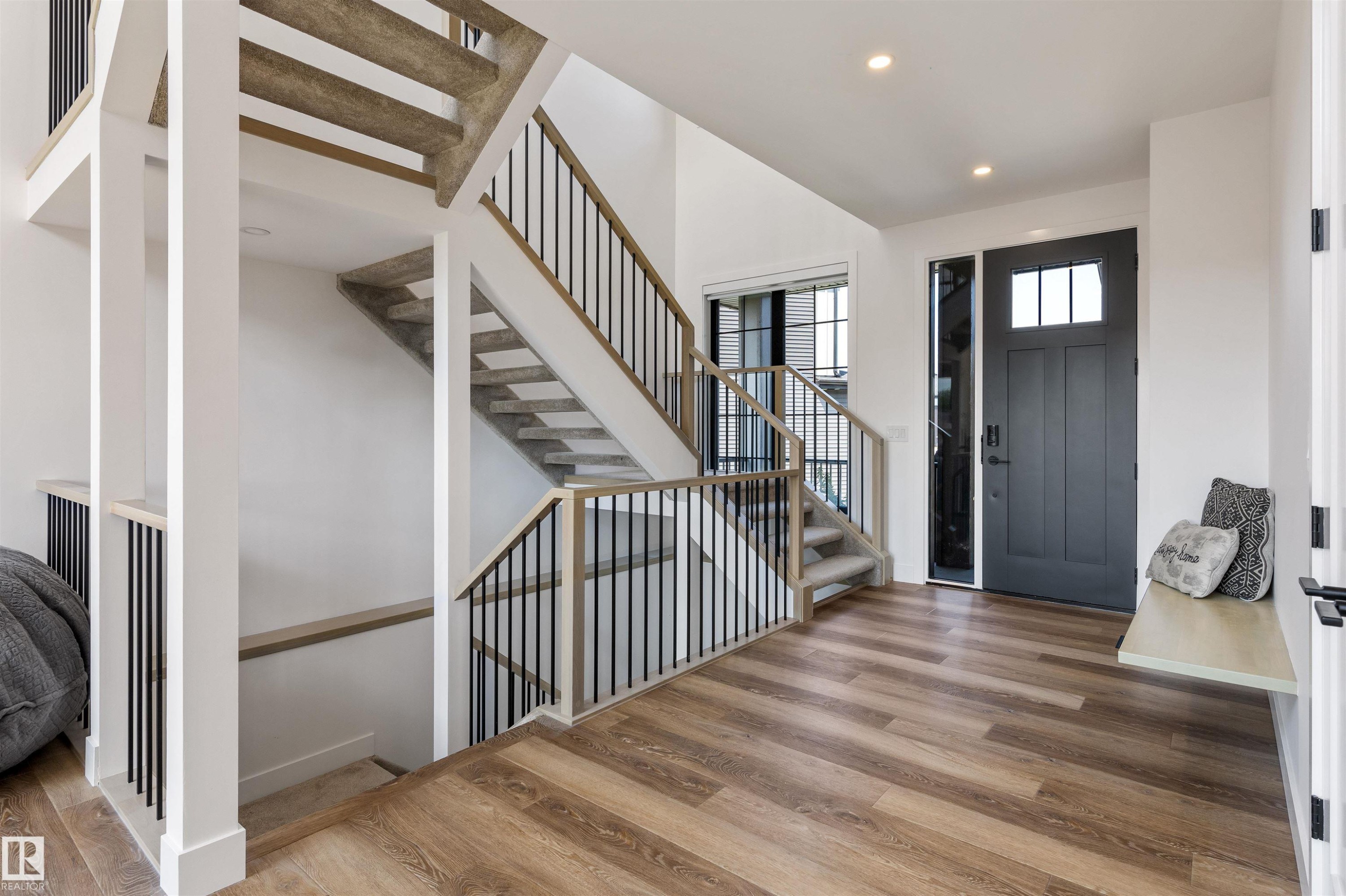 6 Harrow Close, Ardrossan, AB - Indoor Photo Showing Other Room