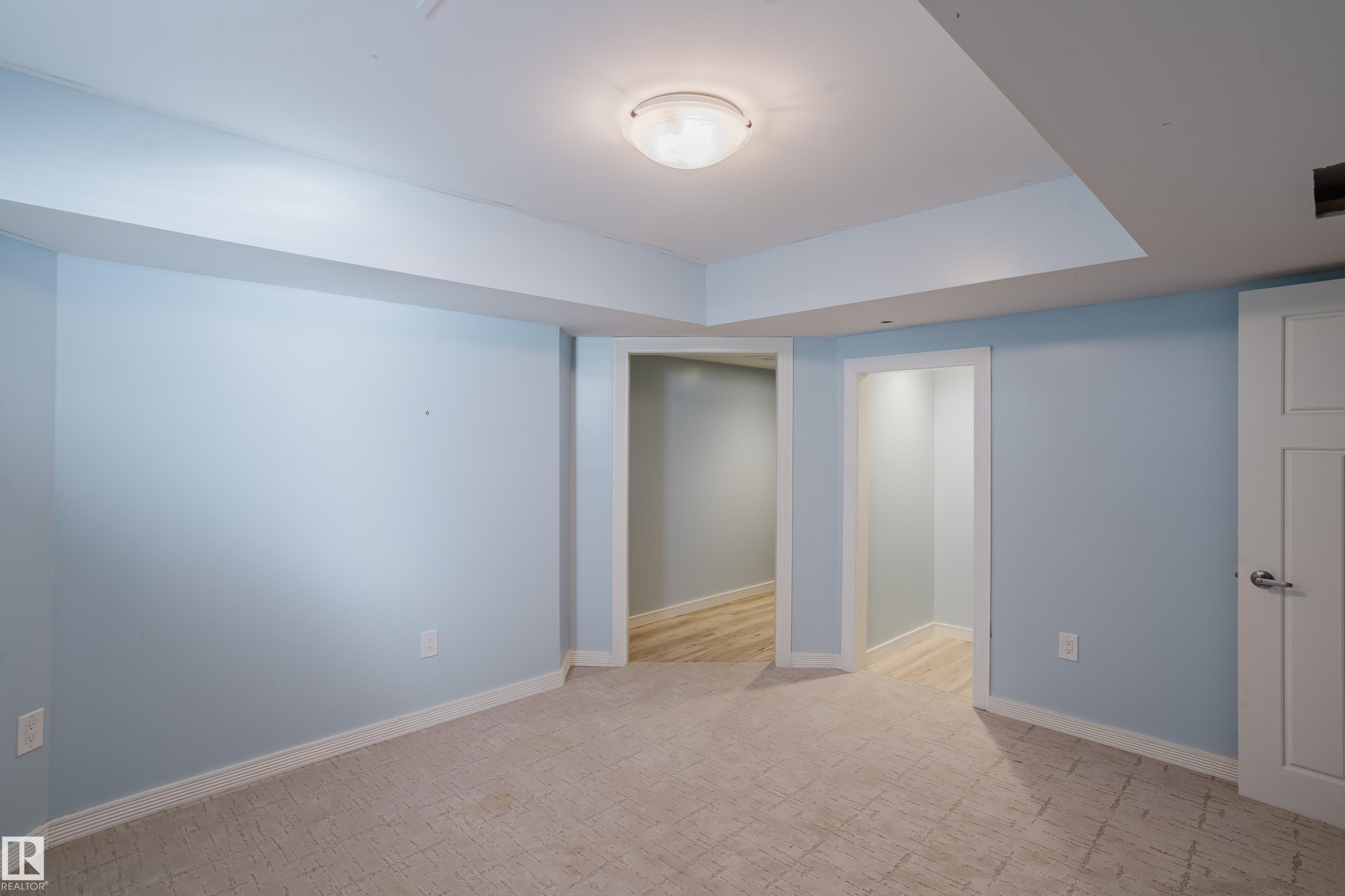 9729 159 Street Nw, Edmonton, AB - Indoor Photo Showing Other Room