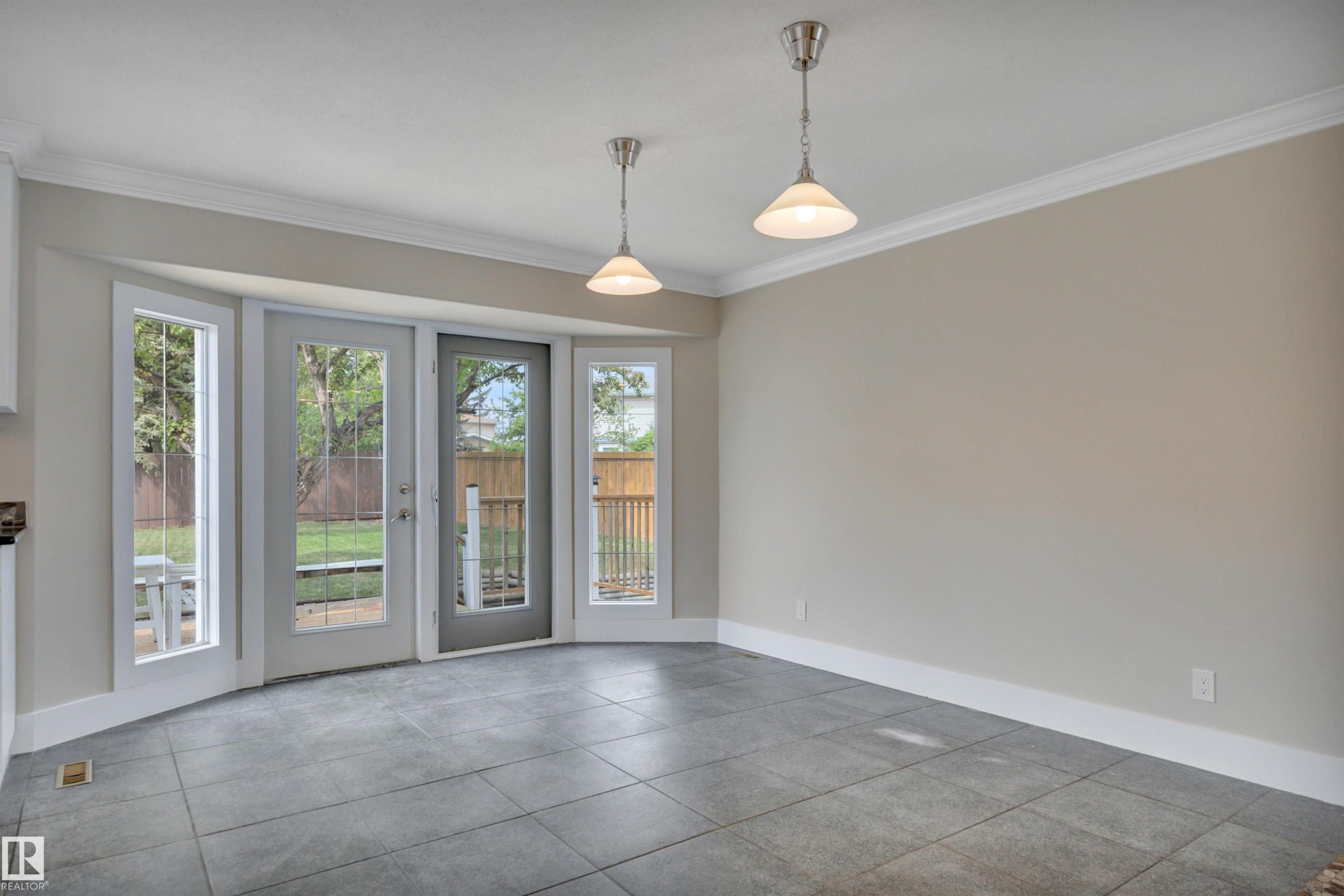 2412 112A Street, Edmonton, AB - Indoor Photo Showing Other Room