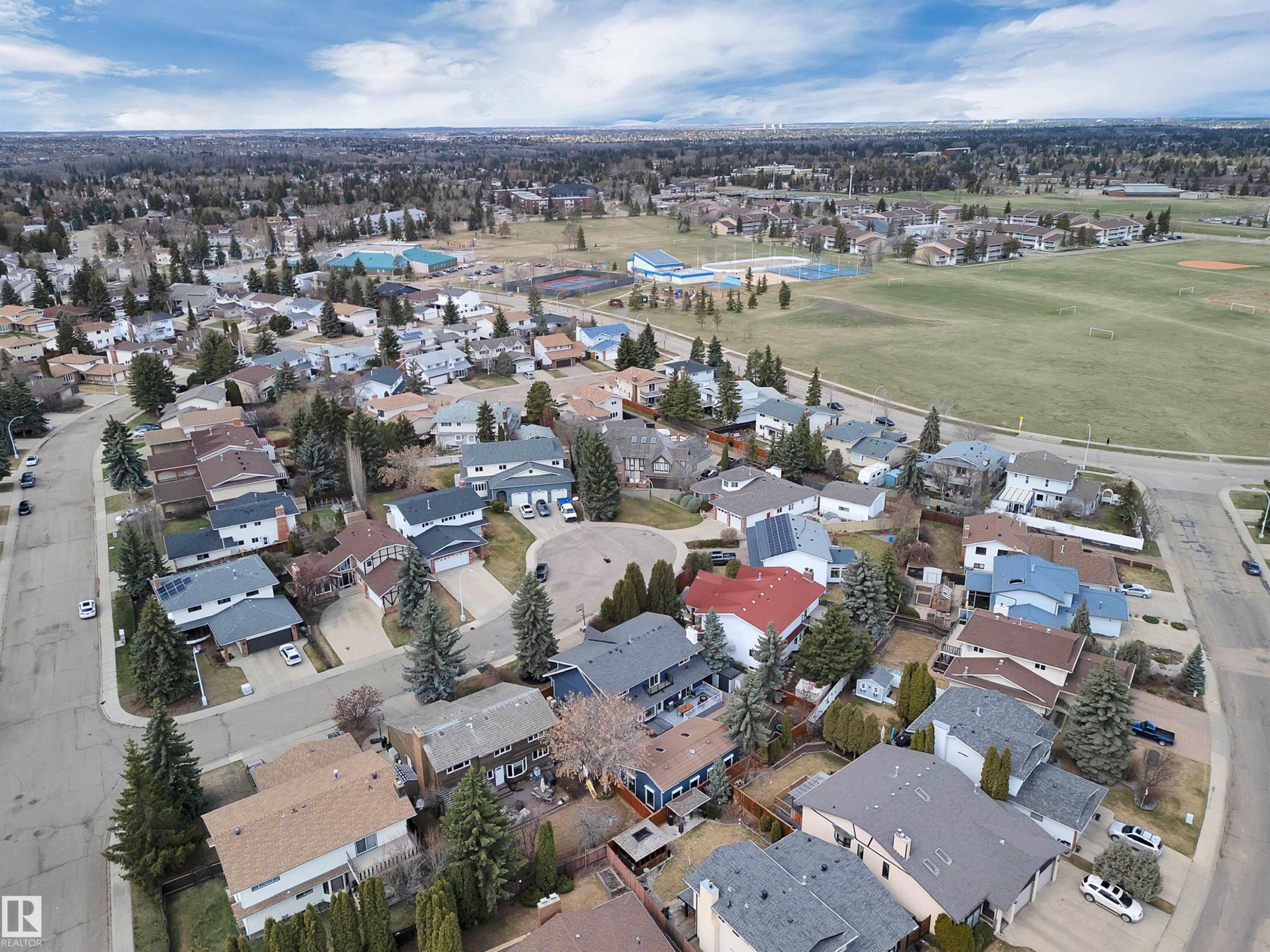 2412 112A Street, Edmonton, AB - Outdoor With View