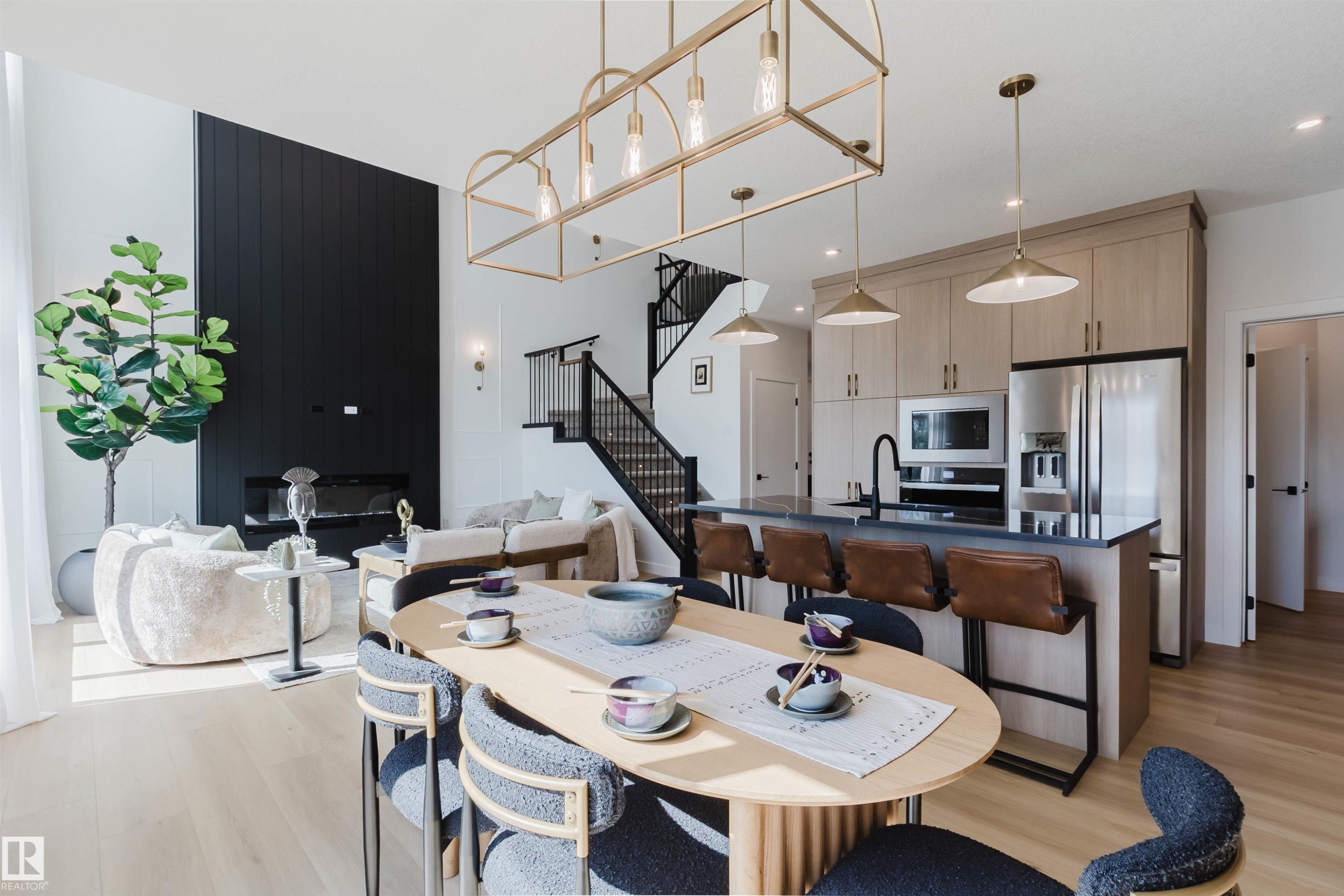 710 Elderberry Close Nw, Edmonton, AB - Indoor