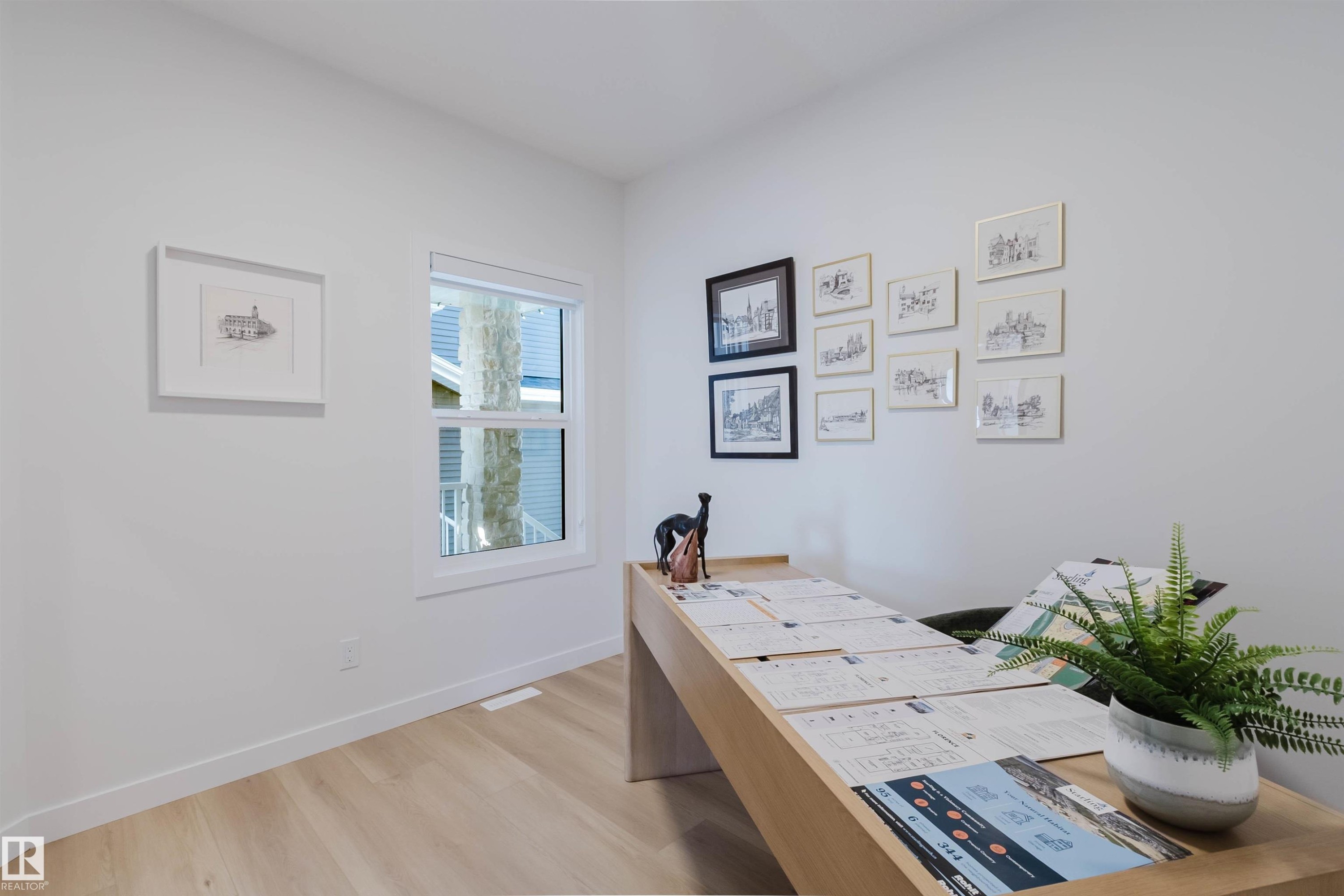 710 Elderberry Close Nw, Edmonton, AB - Indoor