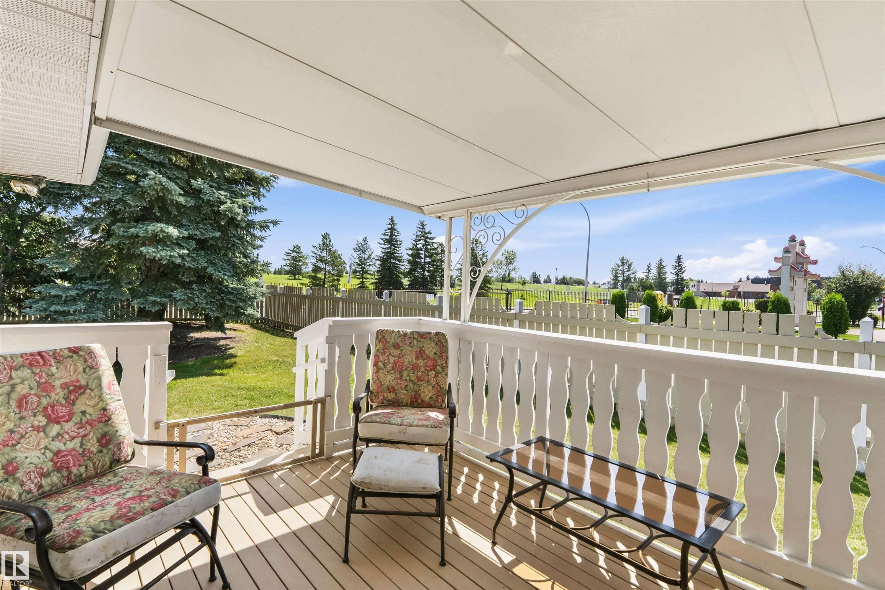 4823 32 Avenue Nw, Edmonton, AB - Outdoor With Deck Patio Veranda With Exterior