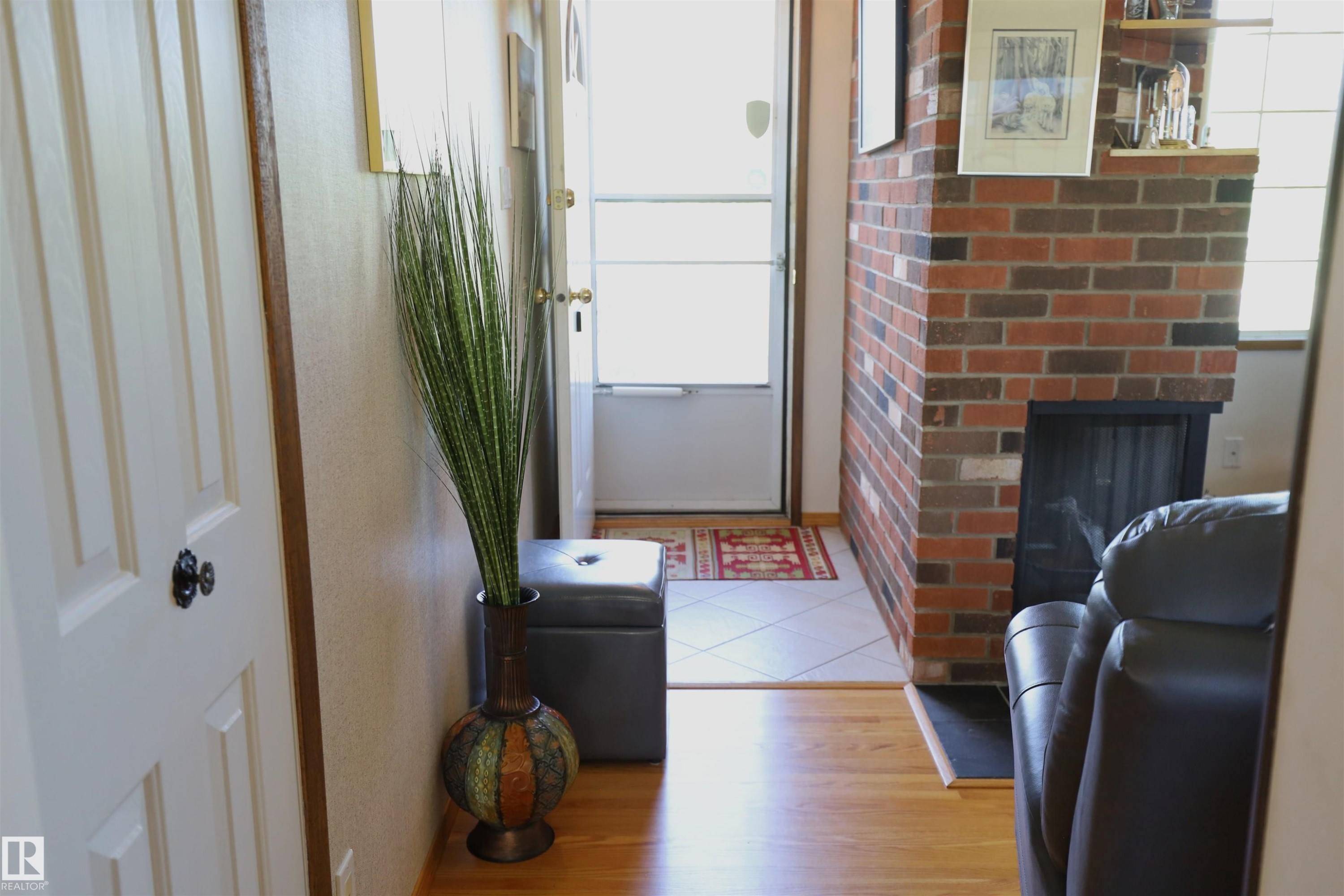 10715 132 Avenue Nw, Edmonton, AB - Indoor Photo Showing Other Room